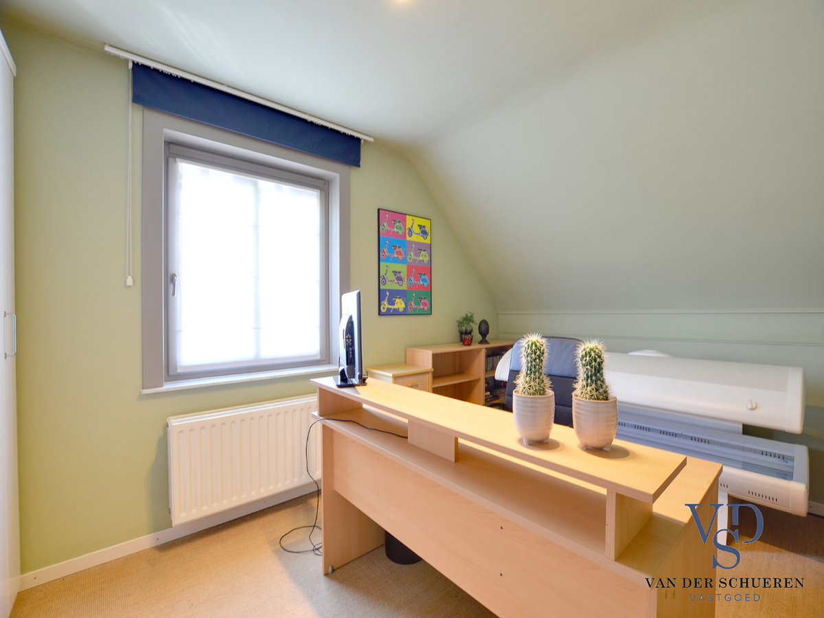 Ruime, tijdloze villa. Uitstekende ligging. 