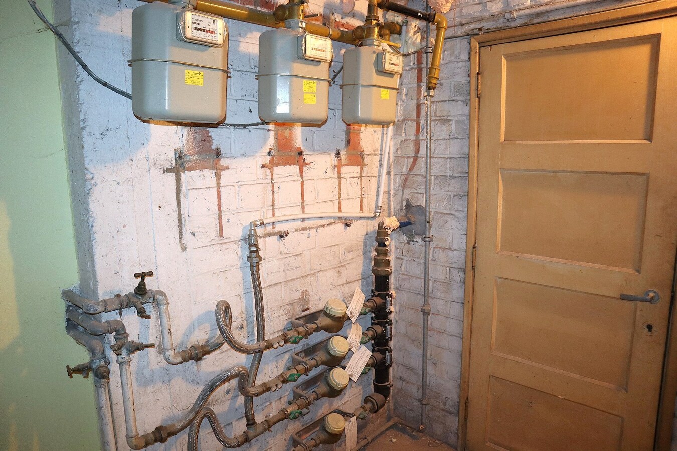 Nieuw gerenoveerd 1 slaapkamer appartement/studio te Elsene 