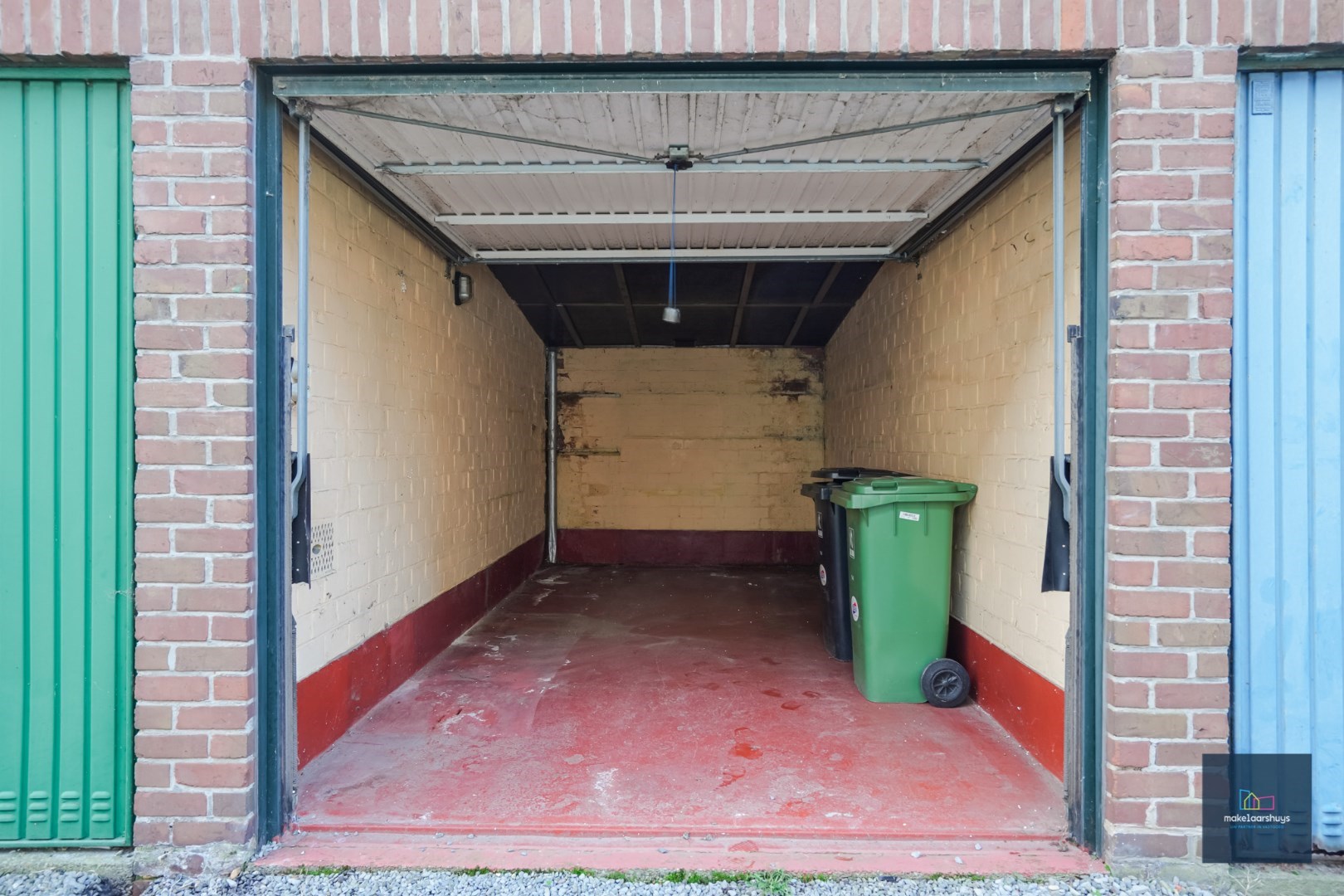 Garagebox nabij centrum Wondelgem 