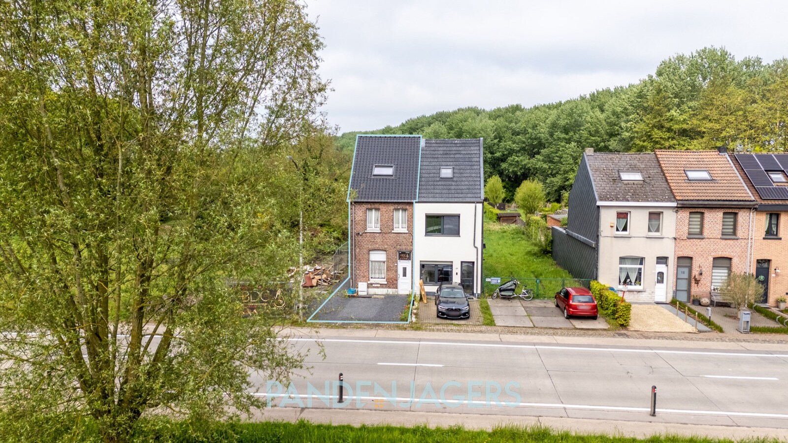 Totaalrenovatie met ruime tuin te Duffel 