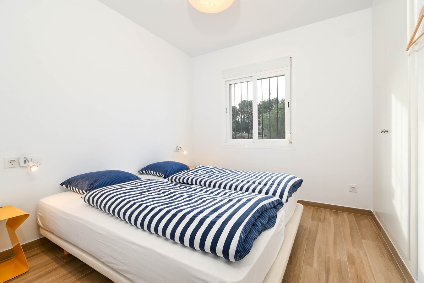 PRACHTIGE BUNGALOW GELEGEN IN HET RUSTIGE MURLA MET PRACHTIG BERGZICHT. 