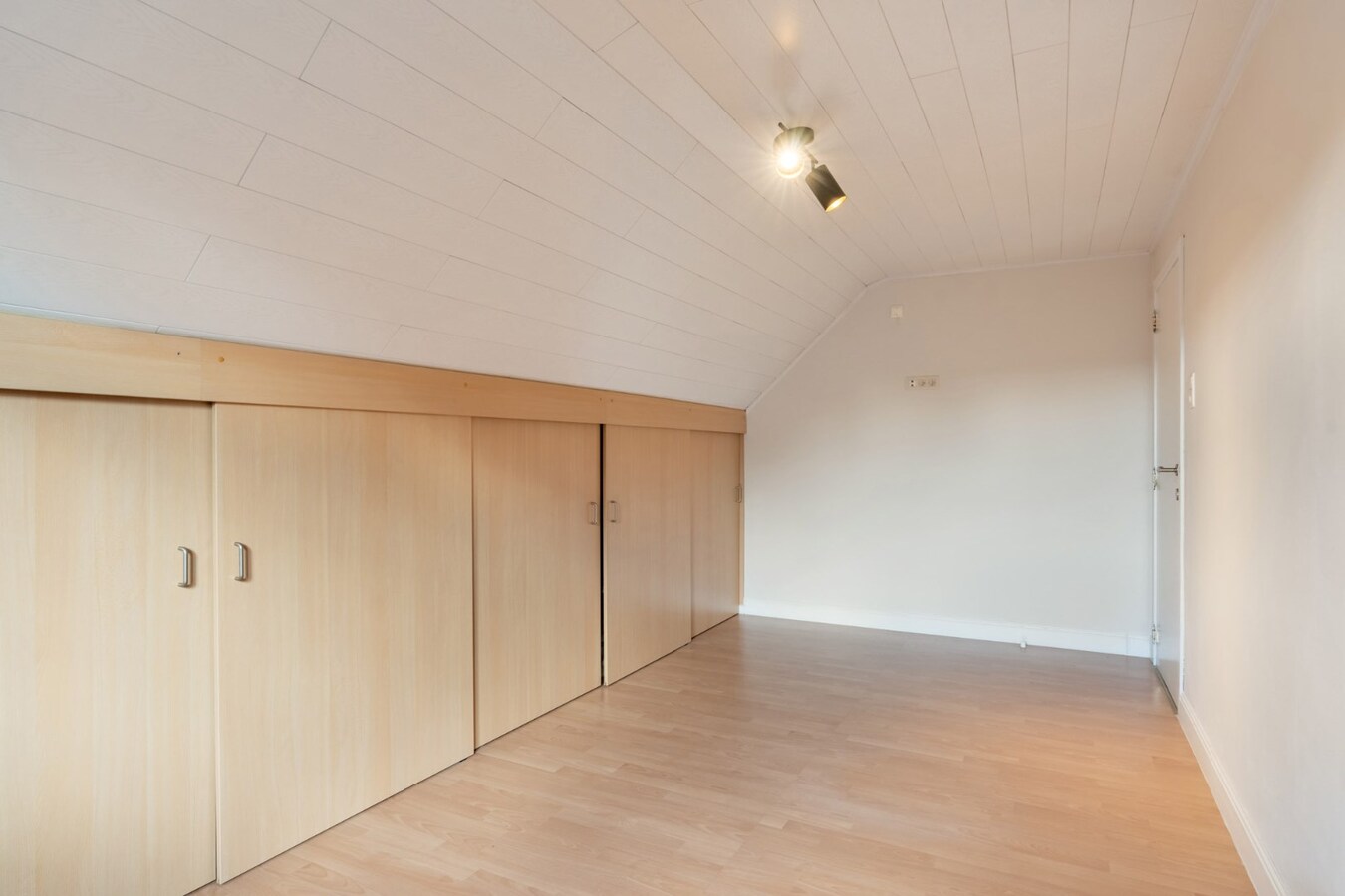 Prachtige ruim gerenoveerde woning. 