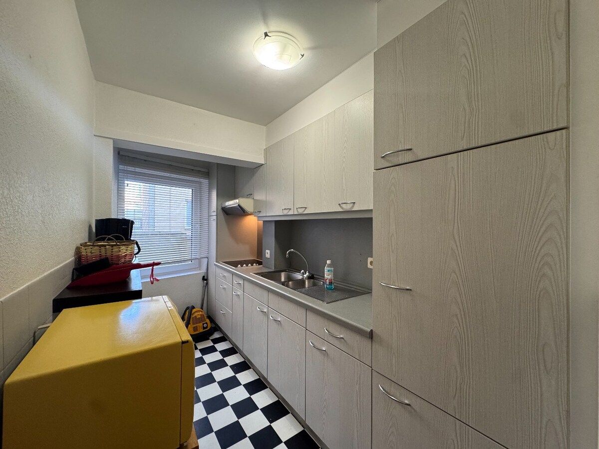 Ingerichte studio aan de Zeedijk te Heist 