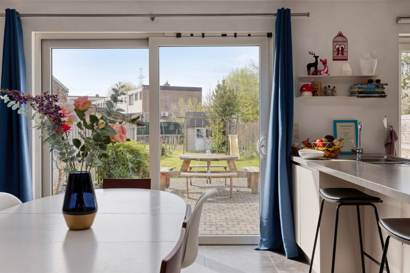 Gerenoveerde halfopen woning met 3 slaapkamers en tuin – 1651 LOT (BEERSEL) 