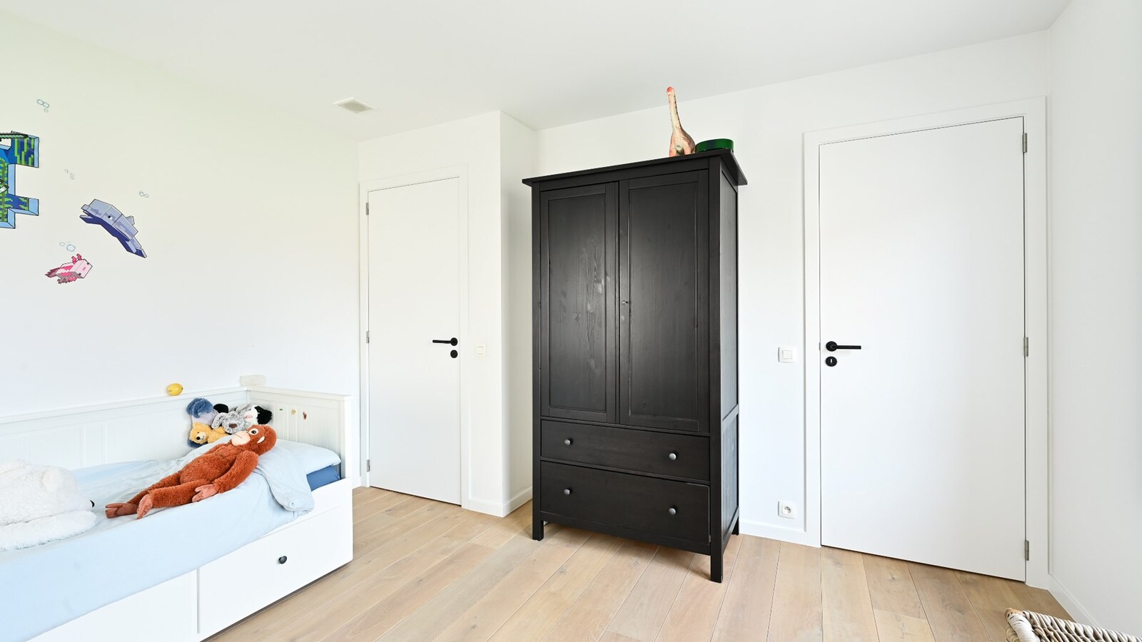 Recent gebouwde en ruime gezinswoning in een kindvriendelijke wijk 