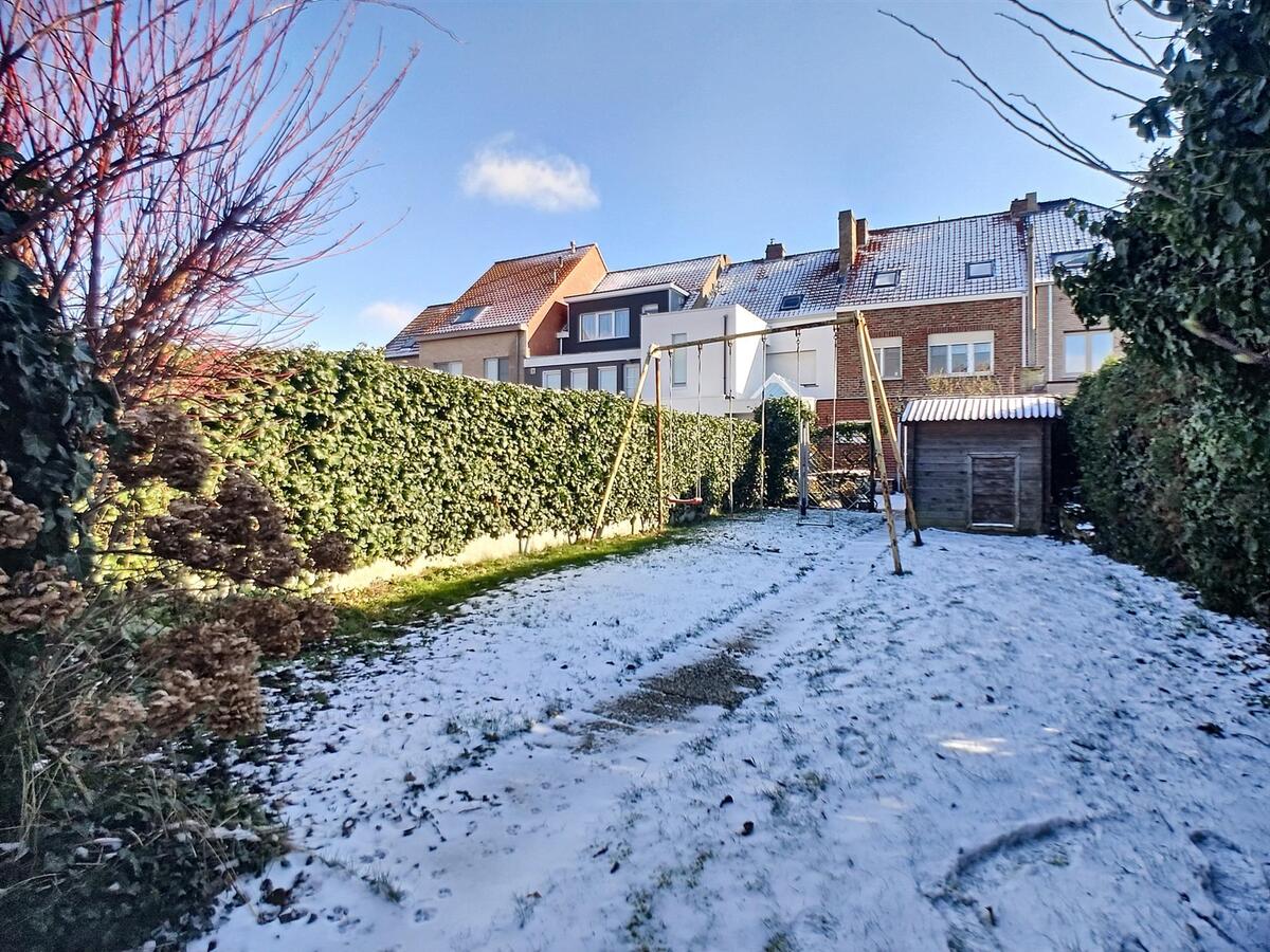 Rustig gelegen, degelijke gezinswoning met grote tuin - Zeebrugge 