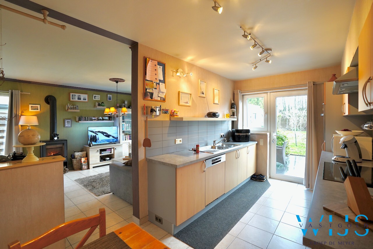 Instapklare halfopen bebouwing op rustige ligging in Doornzele/Evergem 