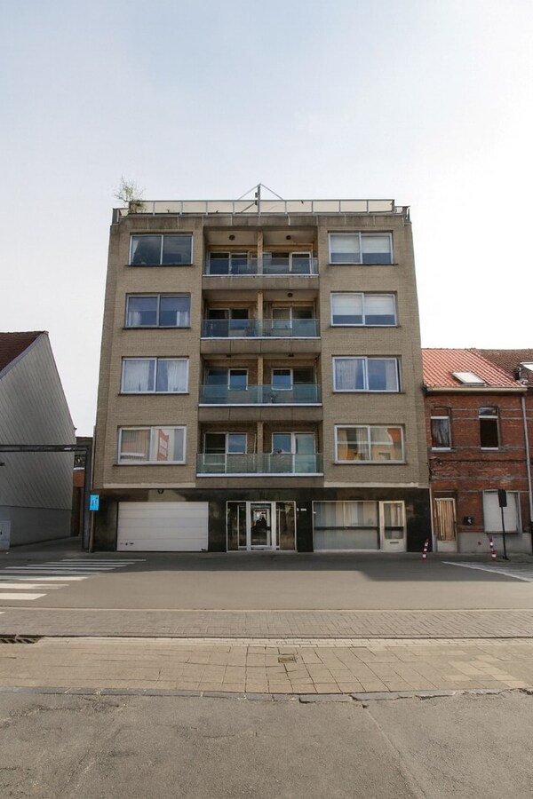 Te koop: Instapklaar appartement met twee slaapkamers in het centrum van Sint-Niklaas! 