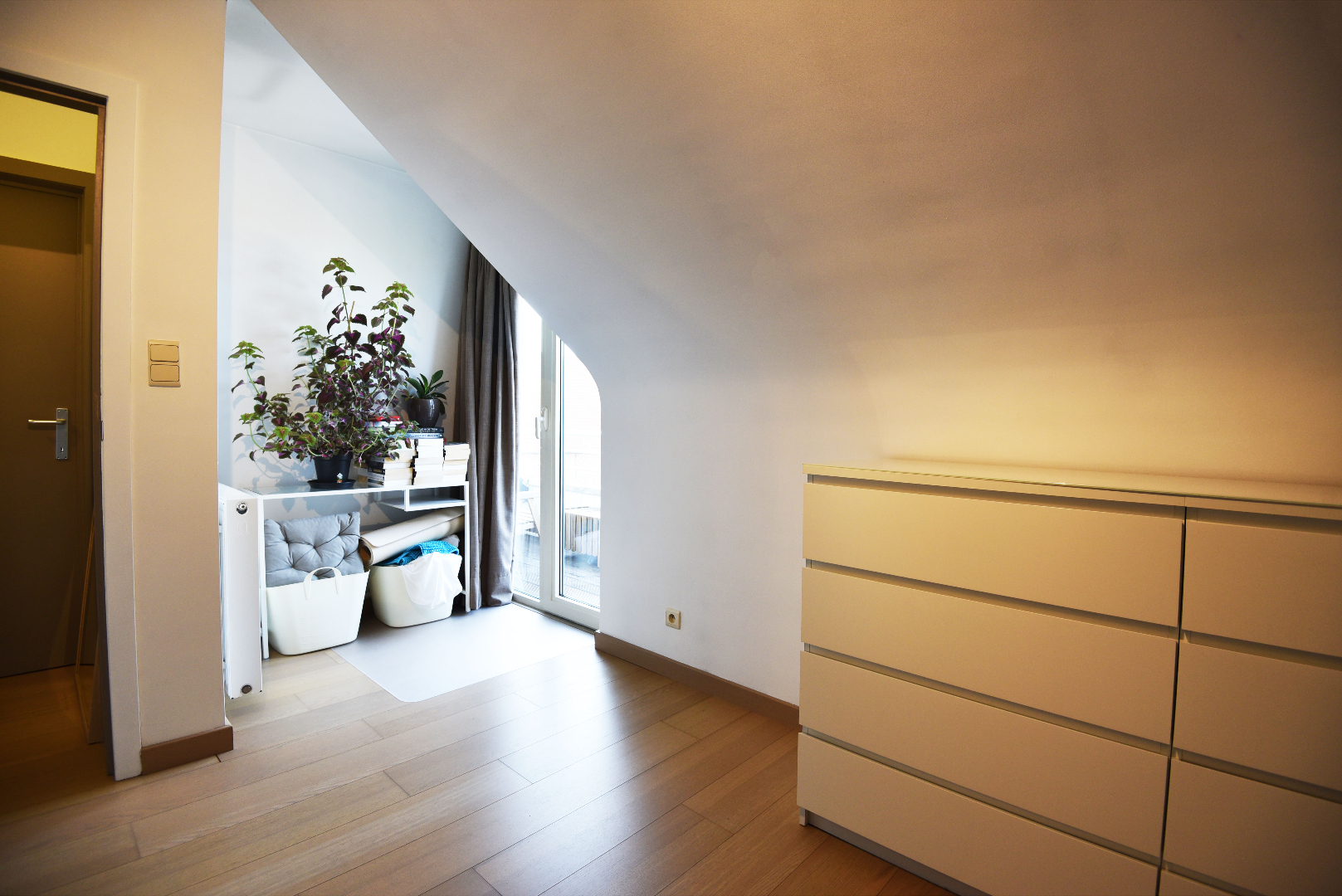 Zonnig app. met garage nabij centrum Maldegem 