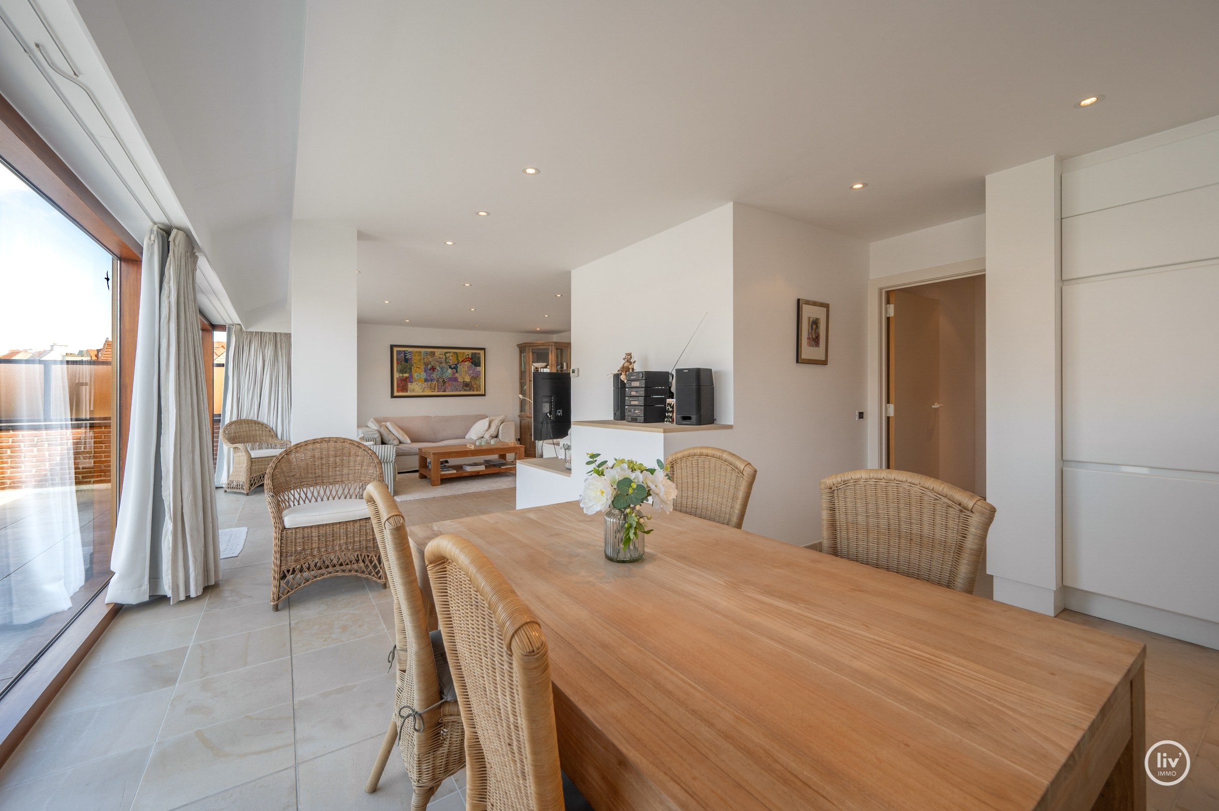 Overname Aandelen - Penthouse met Garagebox 