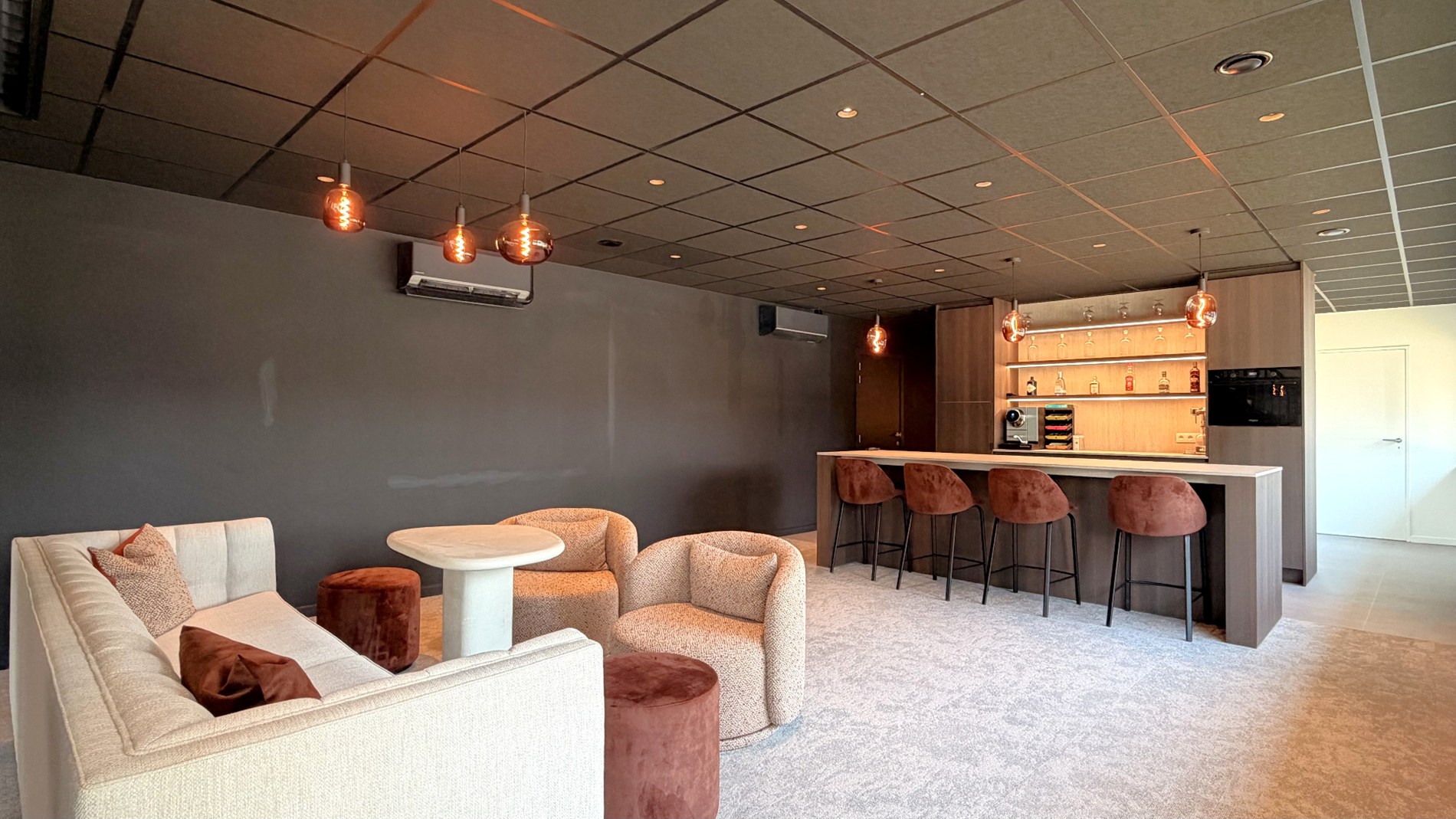 Kantoren te huur nabij A12 in Aartselaar Business Estate