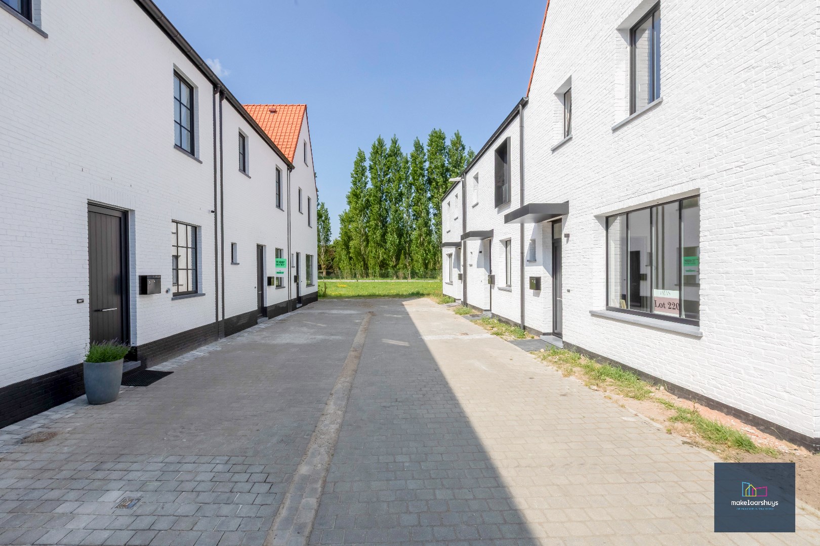 Kwalitatieve Lalys nieuwbouwwoning met tuin en parkeerplaats 