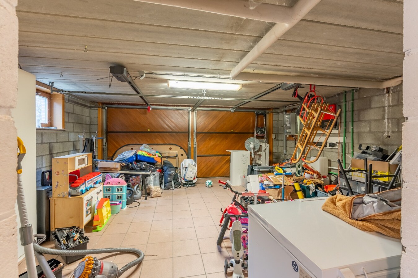 Ruime woning met 5 slaapkamers 