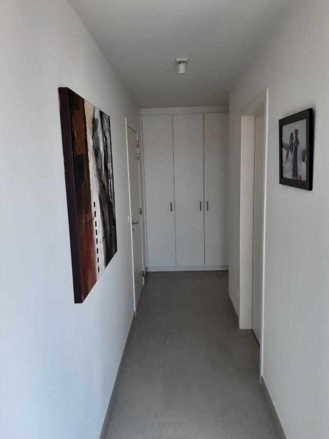 Ruim, energiezuinig 3- slaapkamer appartement. 