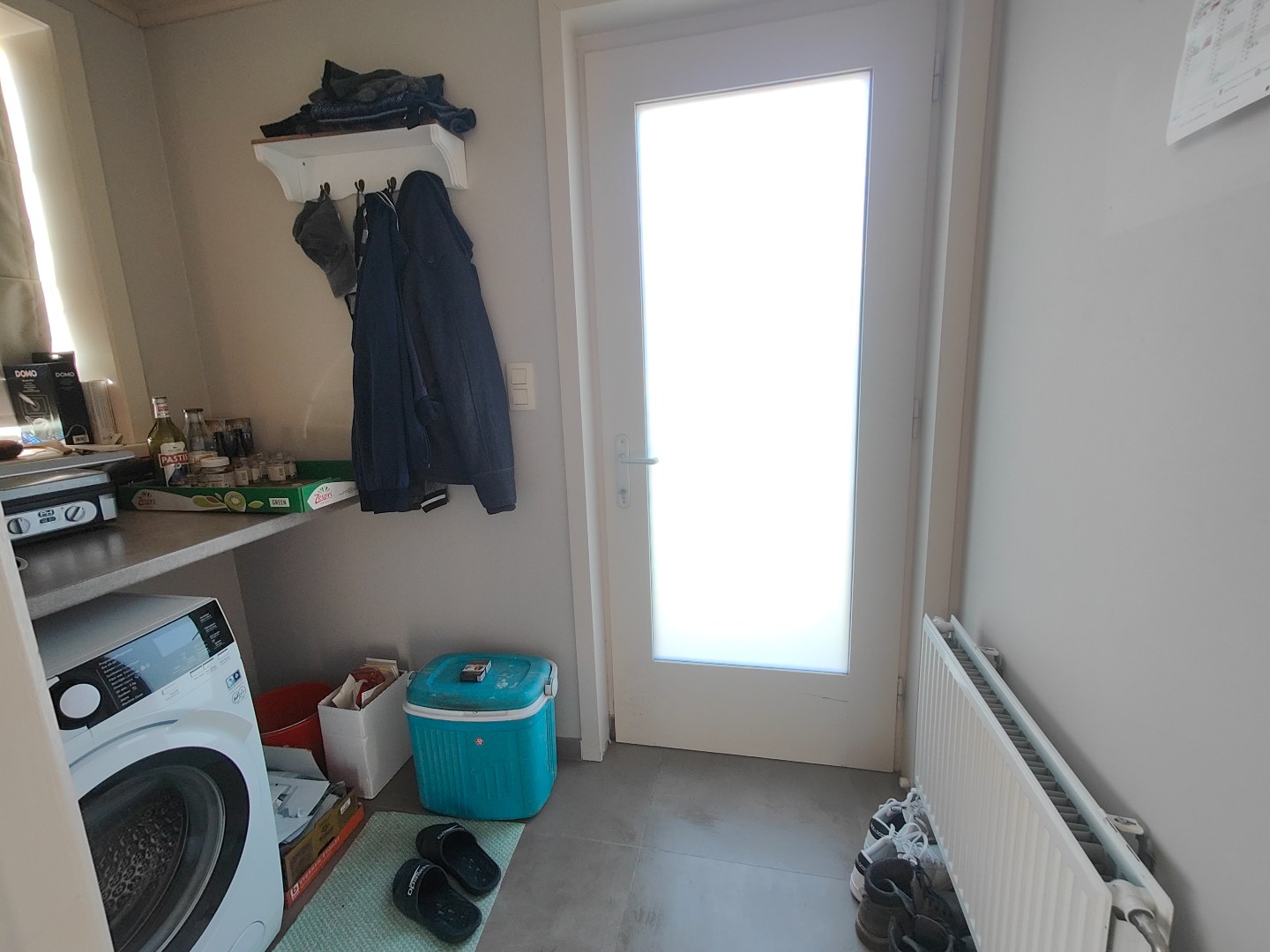 Charmante woning te huur op toplocatie vlakbij het centrum van Ardooie. 