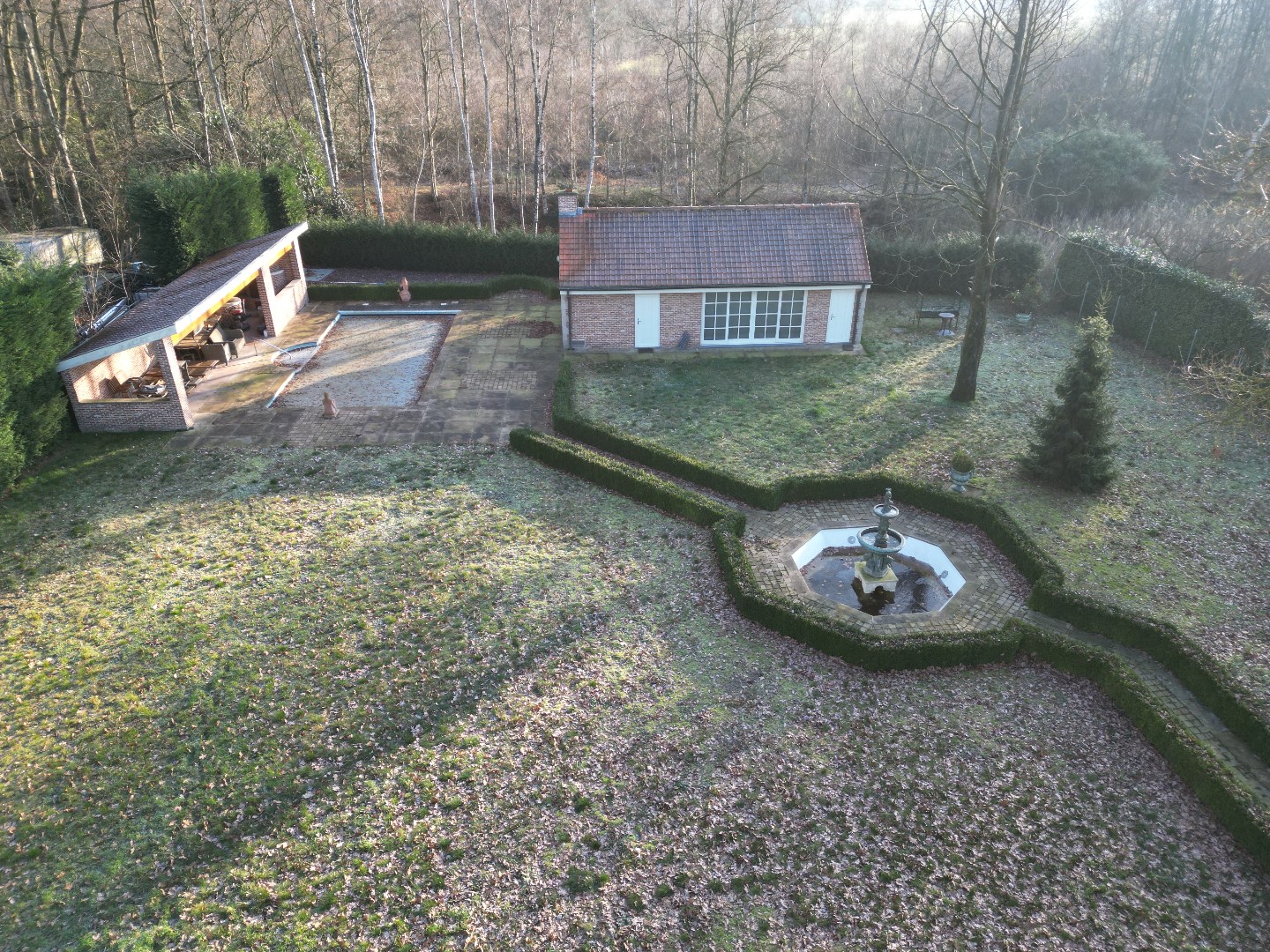 Klassevolle villa met ridderzaal 