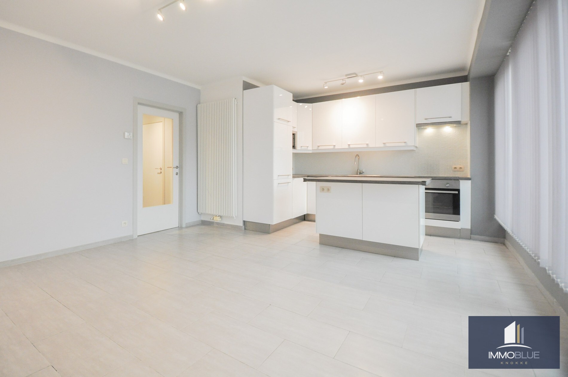 Instapklaar appartement gelegen in een kleine residentie nabij het Zegemeer. 