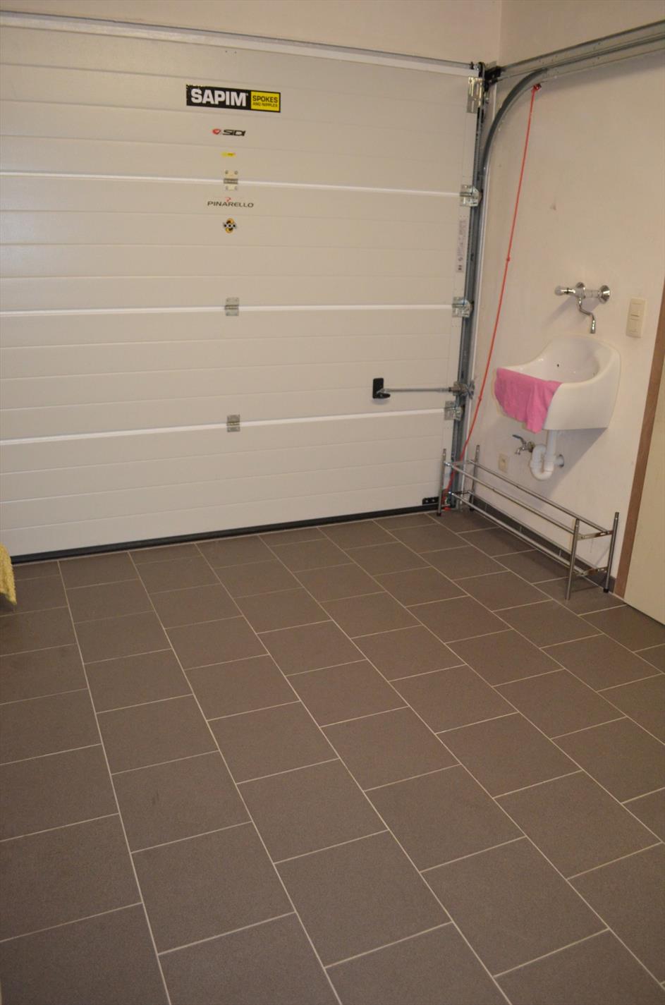 Knappe nieuwbouw gezinswoning te Waarschoot 