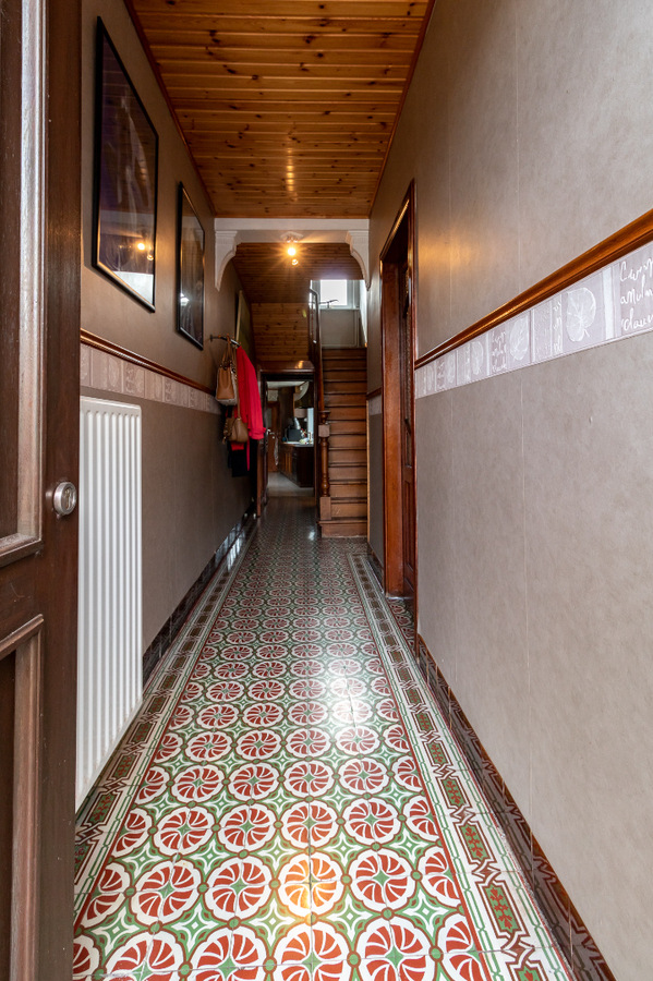 Woning met 4 slaapkamers op 1273 m² te Koekelare 