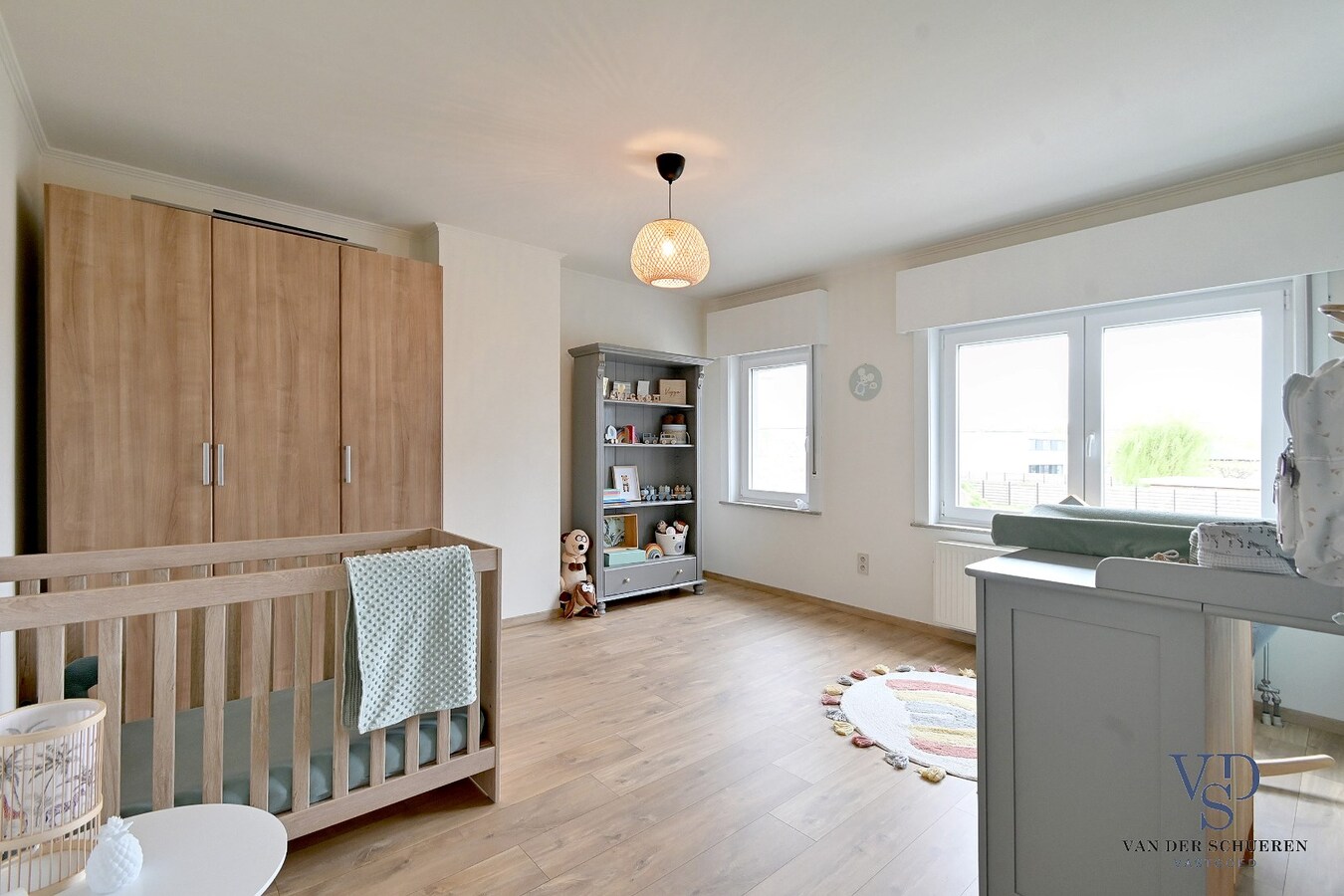 Tijdloze gezinswoning nabij de Schelde. 