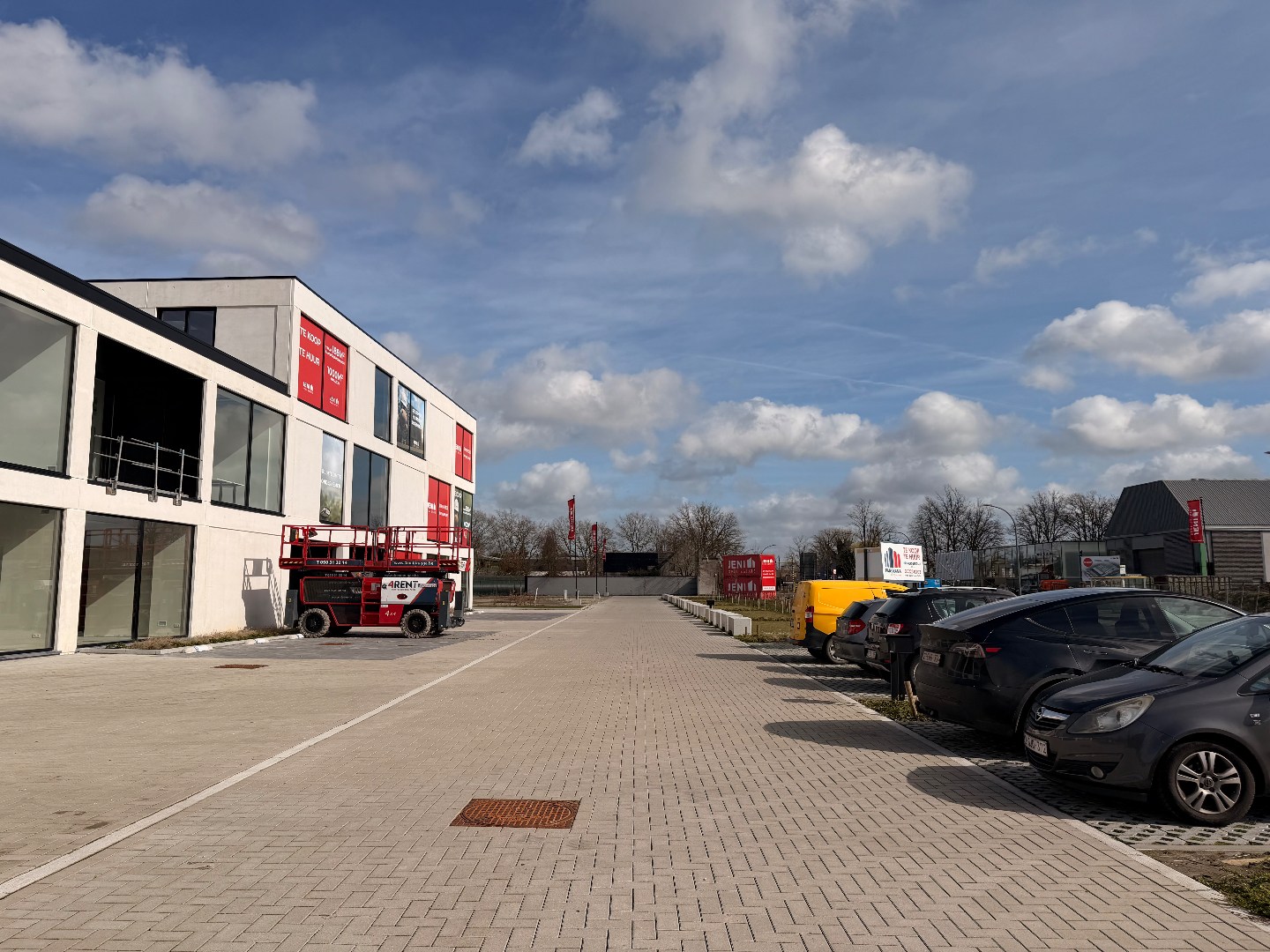 Nieuwbouw magazijn ±1.200 m² op toplocatie in bedrijvenpark De Zwaan – Schoten! 