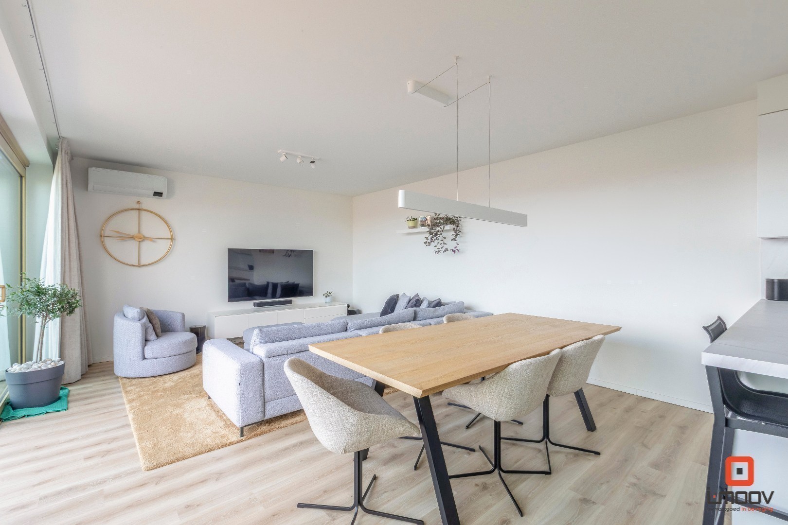 Recent luxueus appartement (2023) met 2 slaapkamers, terras en parkeeroptie in gebouw nabij Dampoort 