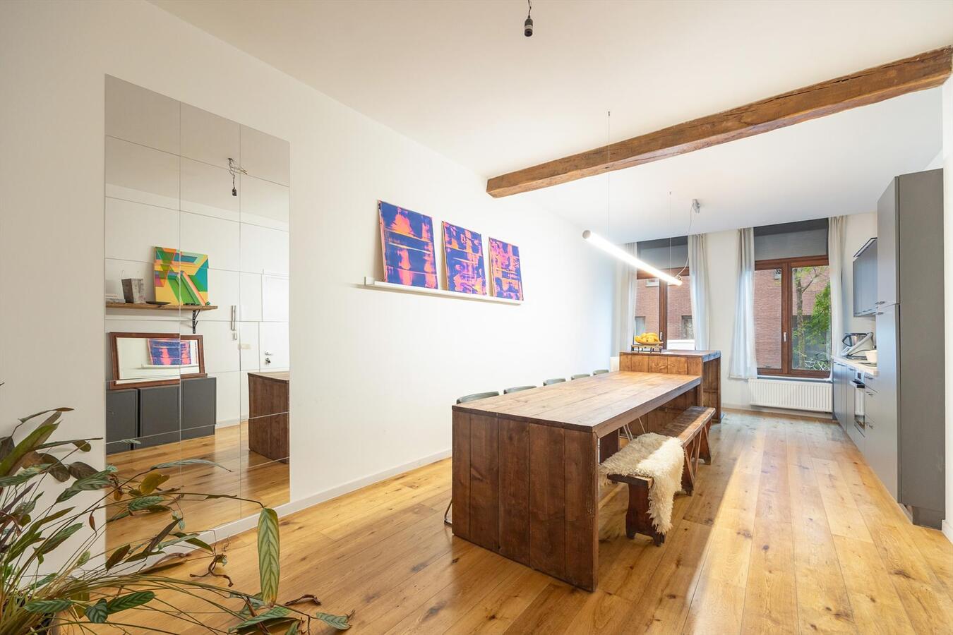 Gerenoveerd gelijkvloers appartement met stadstuin! 