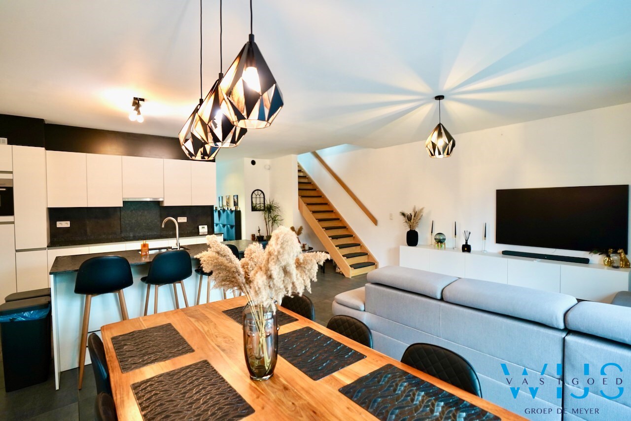 Instapklaar &amp; energiezuinig woonhuis te Zelzate ! 