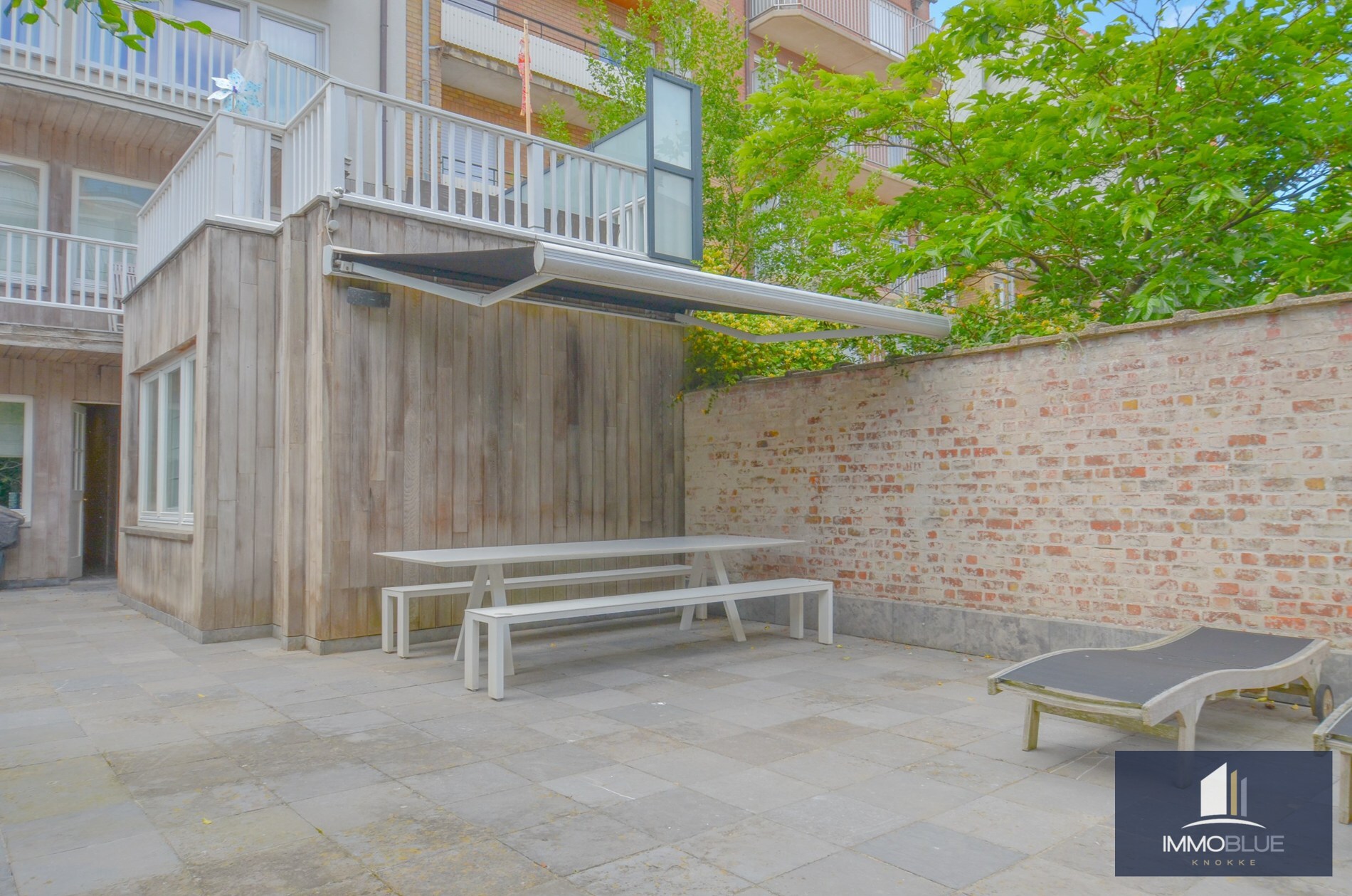 Aangenaam, perfect onderhouden appartement met een ruim terras. 