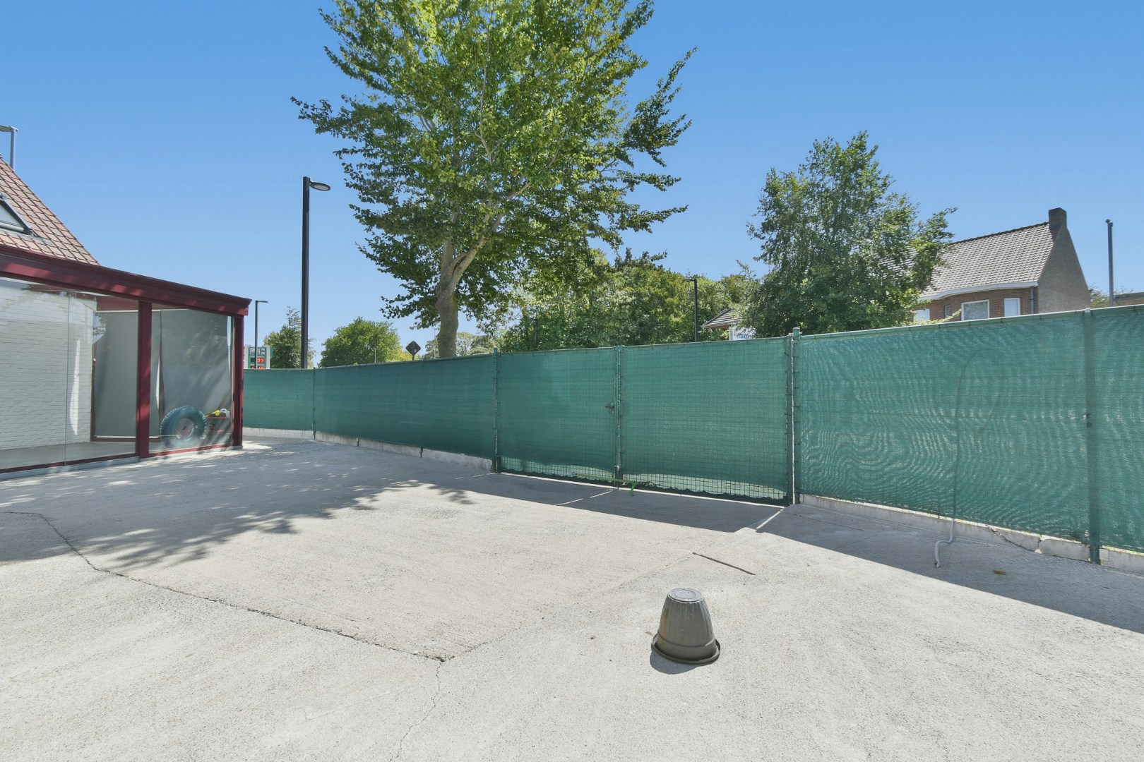 Hoekwoning met 3 slaapkamers te huur in Jabbeke! 