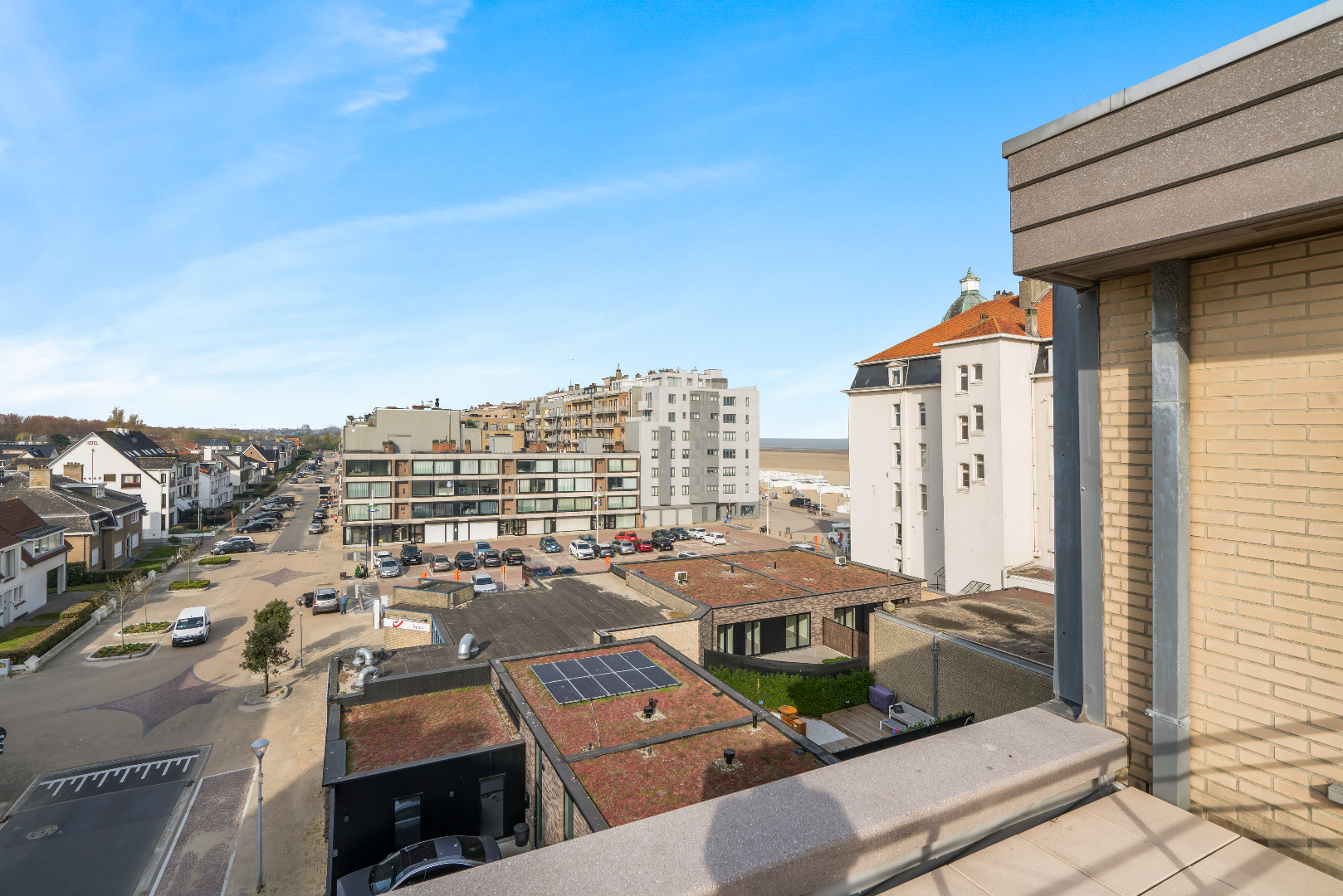 Duplex dakappartement met 2 slaapkamers en 2 badkamers 