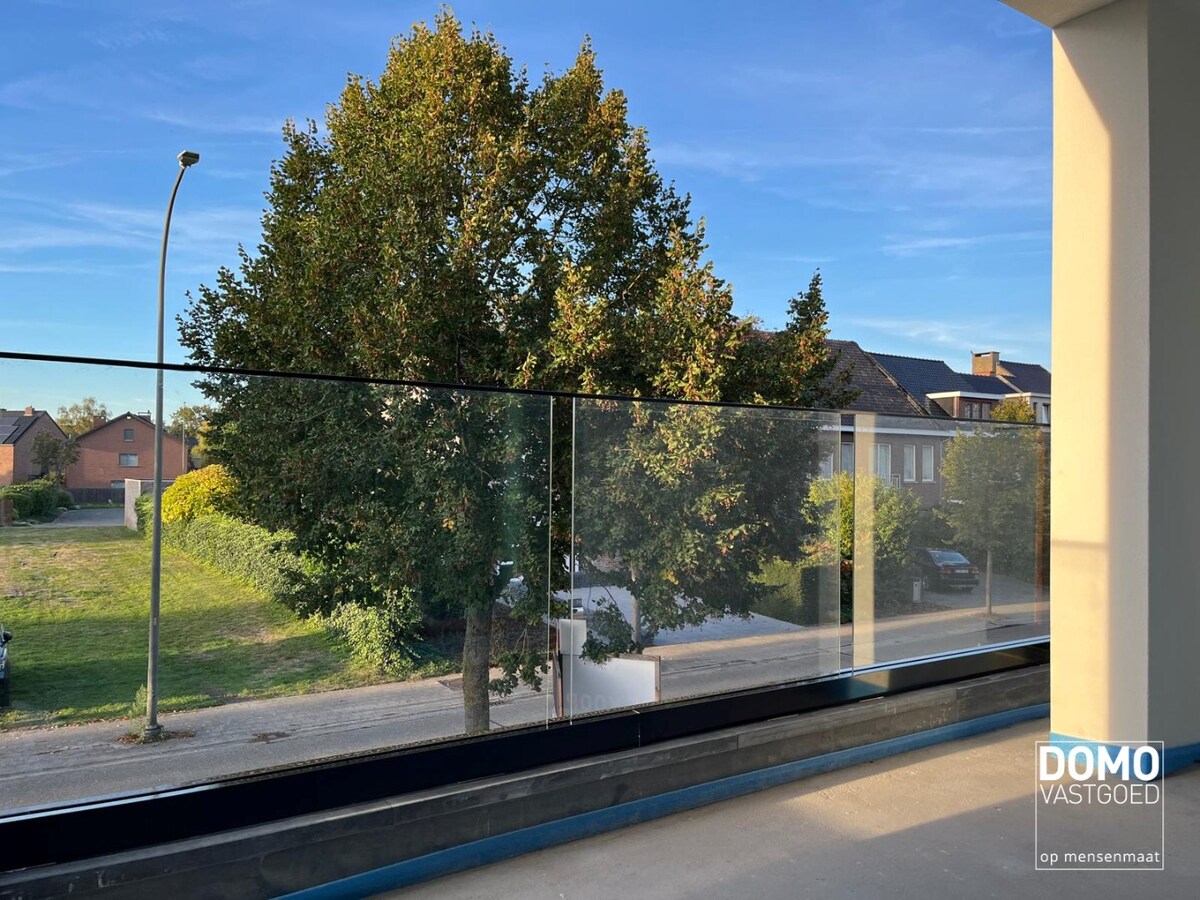 NIEUWBOUW DUPLEXAPPARTEMENT MET ZUIDGERICHT TERRAS TE HASSELT 