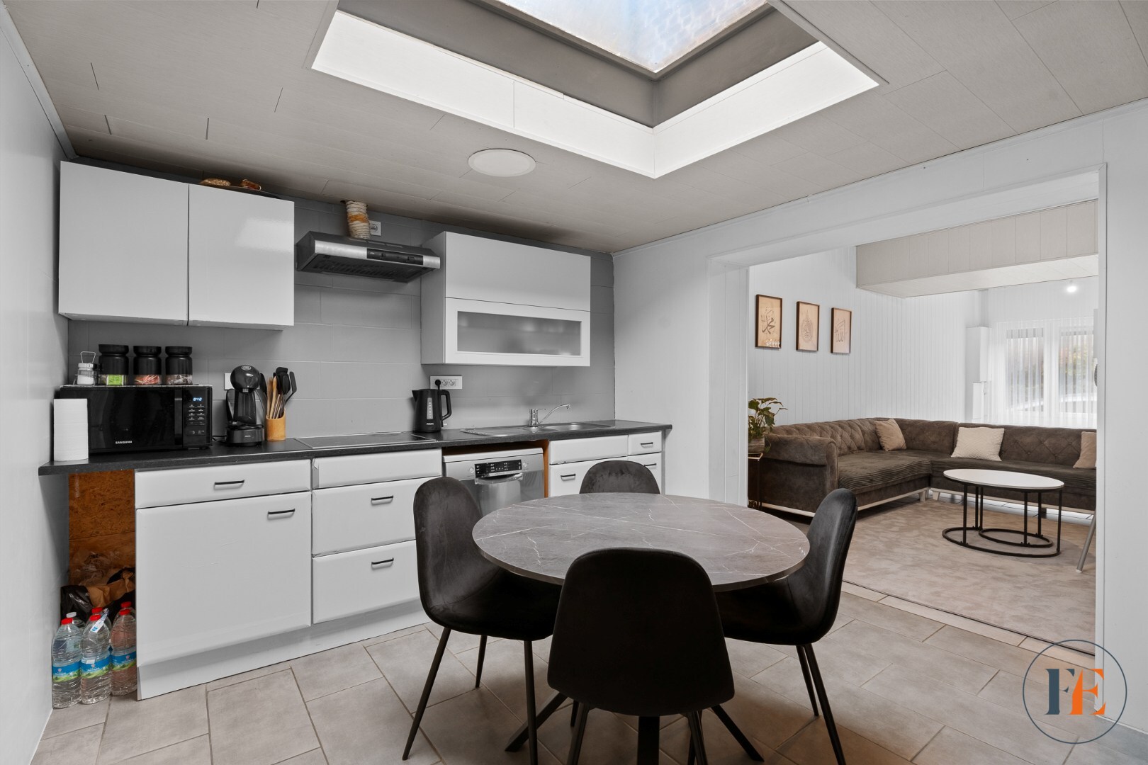 Eengezinswoning met grote tuin 