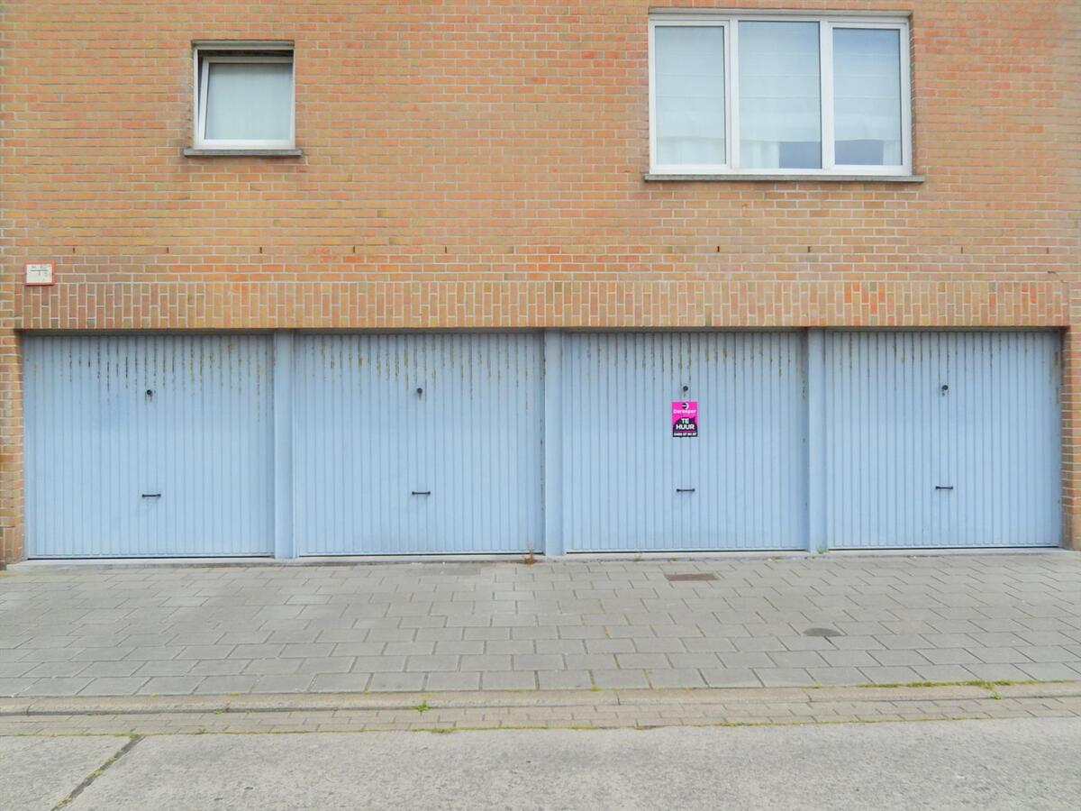 Garagebox dichtbij het ziekenhuis van Blankenberge 