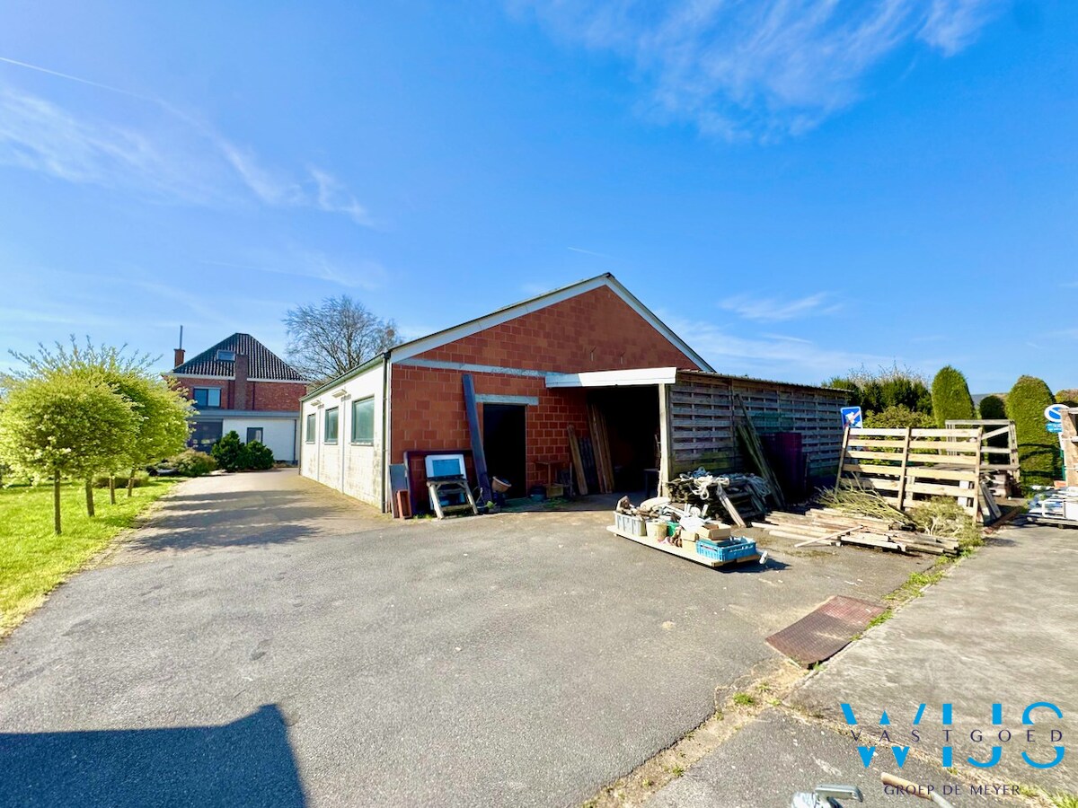 Prachtige eigendom in hartje Wippelgem ! 