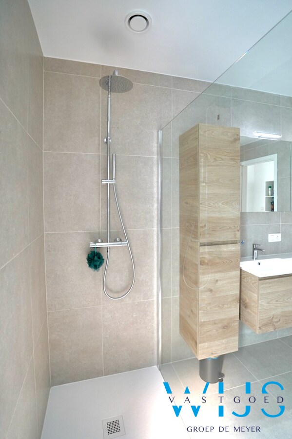 Nieuwbouw gelijkvloers appartement in centrum ERTVELDE ! 