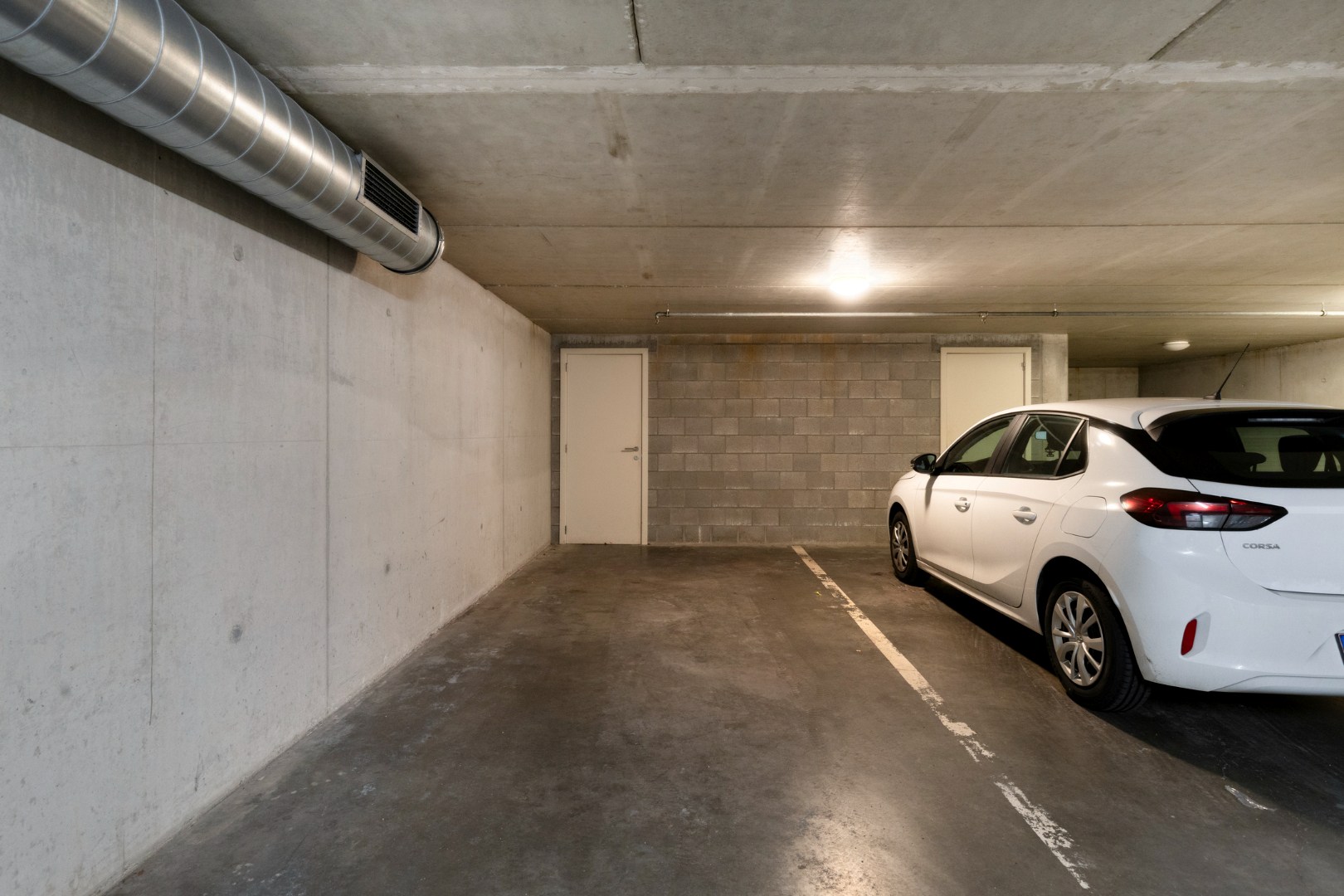 Instapklaar gelijkvloers appartement met 2 slpk. en ruim terras in Geel 