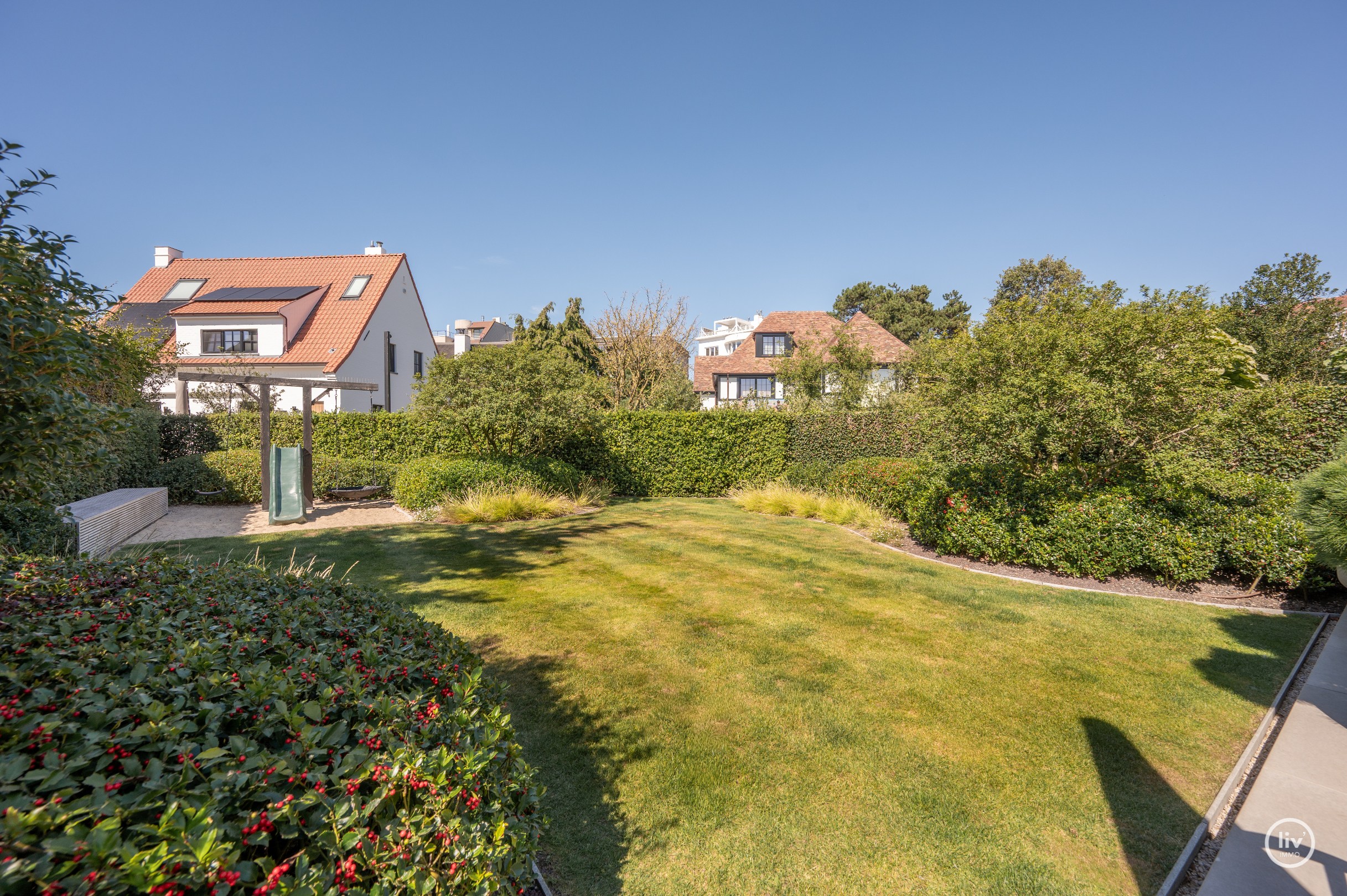 Exclusieve koppelvilla met verfijnde afwerking op toplocatie in het Zoute 