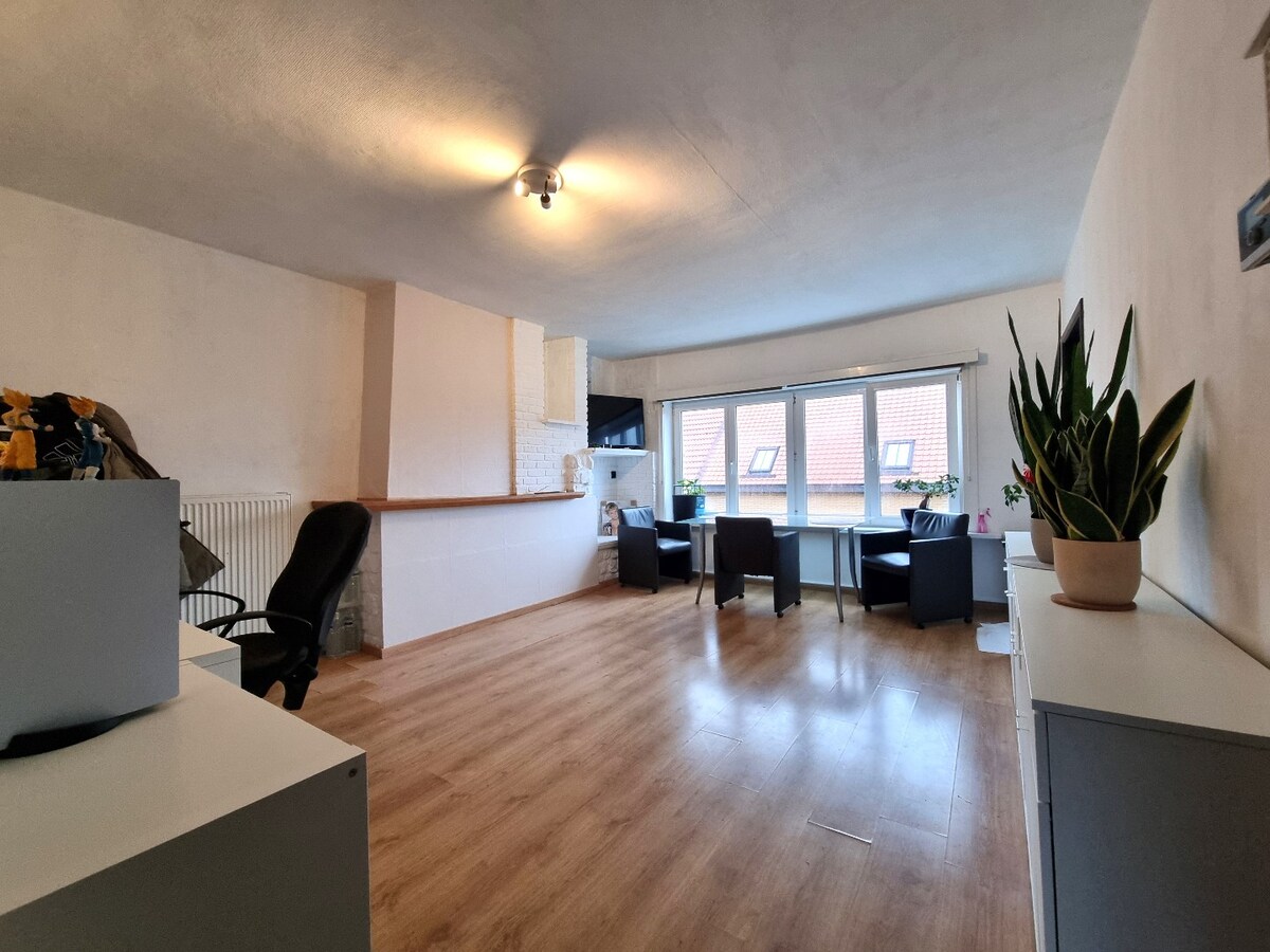 Goed gelegen, lichtrijk en ruim appartement in een kleinschalige residentie te Heist 