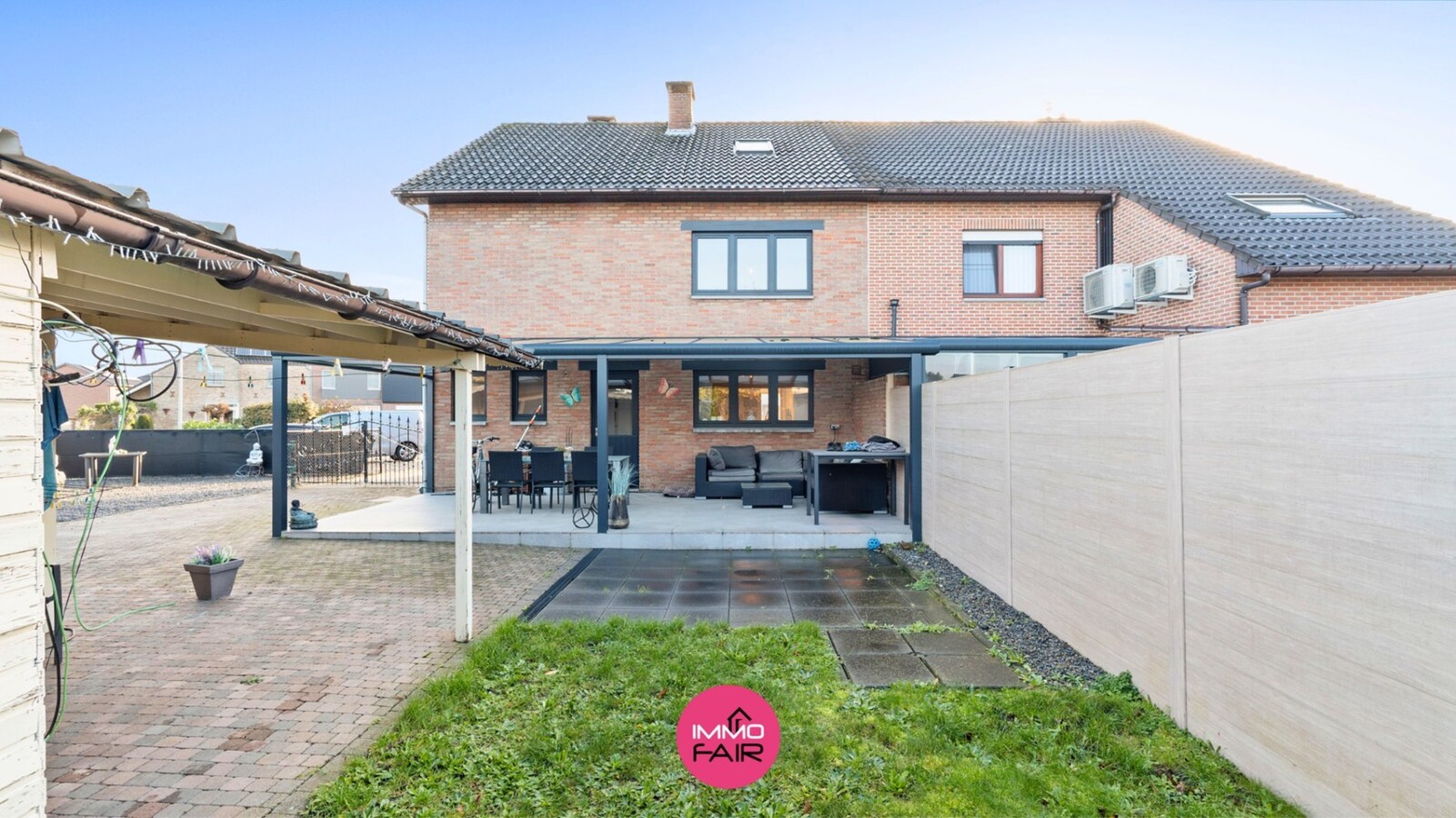 Ruime gezinswoning op geliefde locatie! 