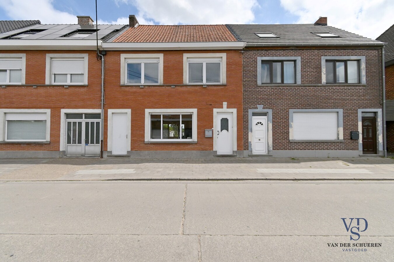 Degelijke gesloten bebouwing 