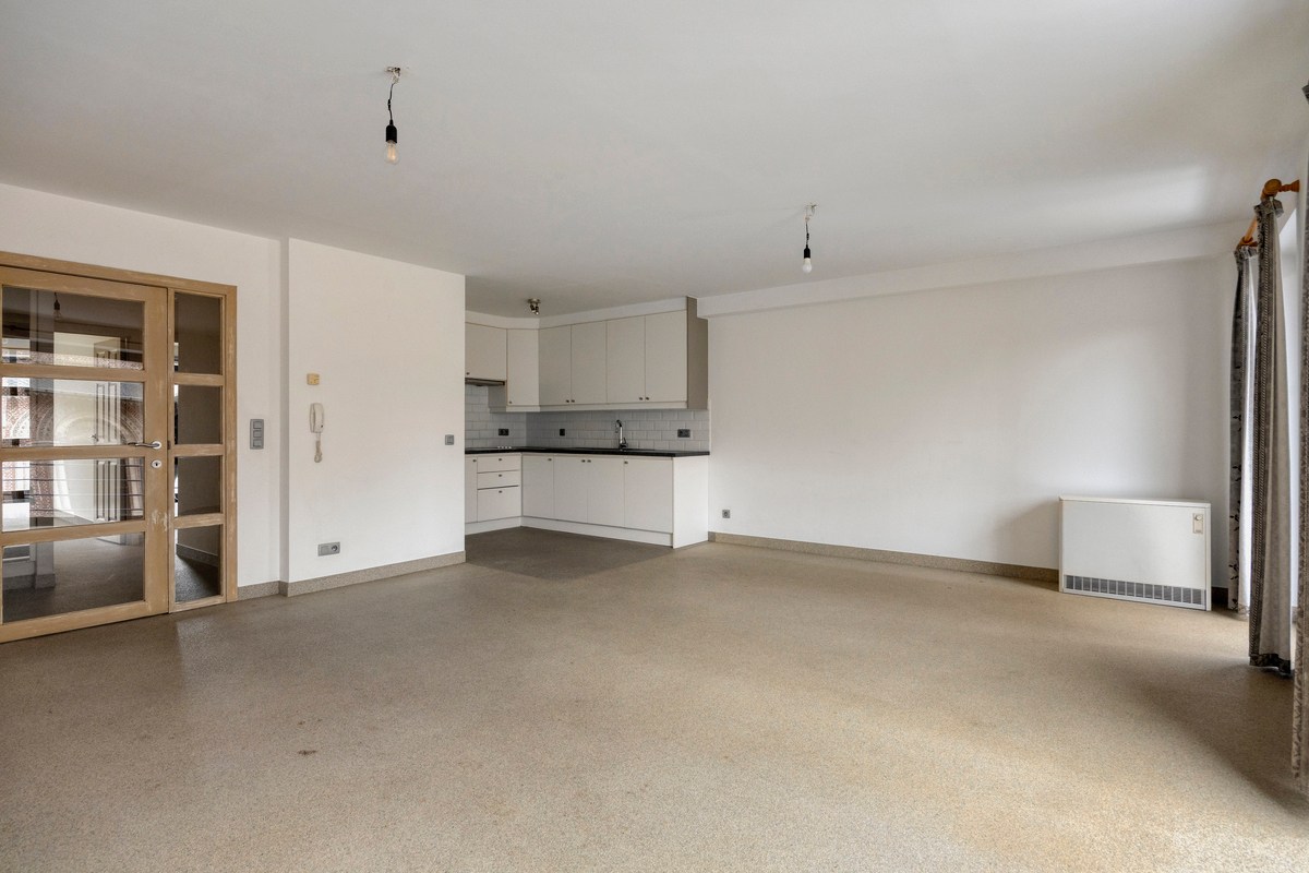 Instapklaar appartement met 2 slpk., staanplaats en berging in Tessenderlo-Schoot 