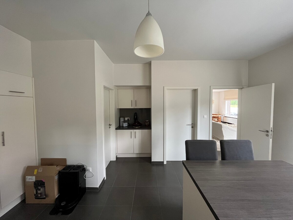 Ruime woning in het groene Zevergem, vlakbij Gent 