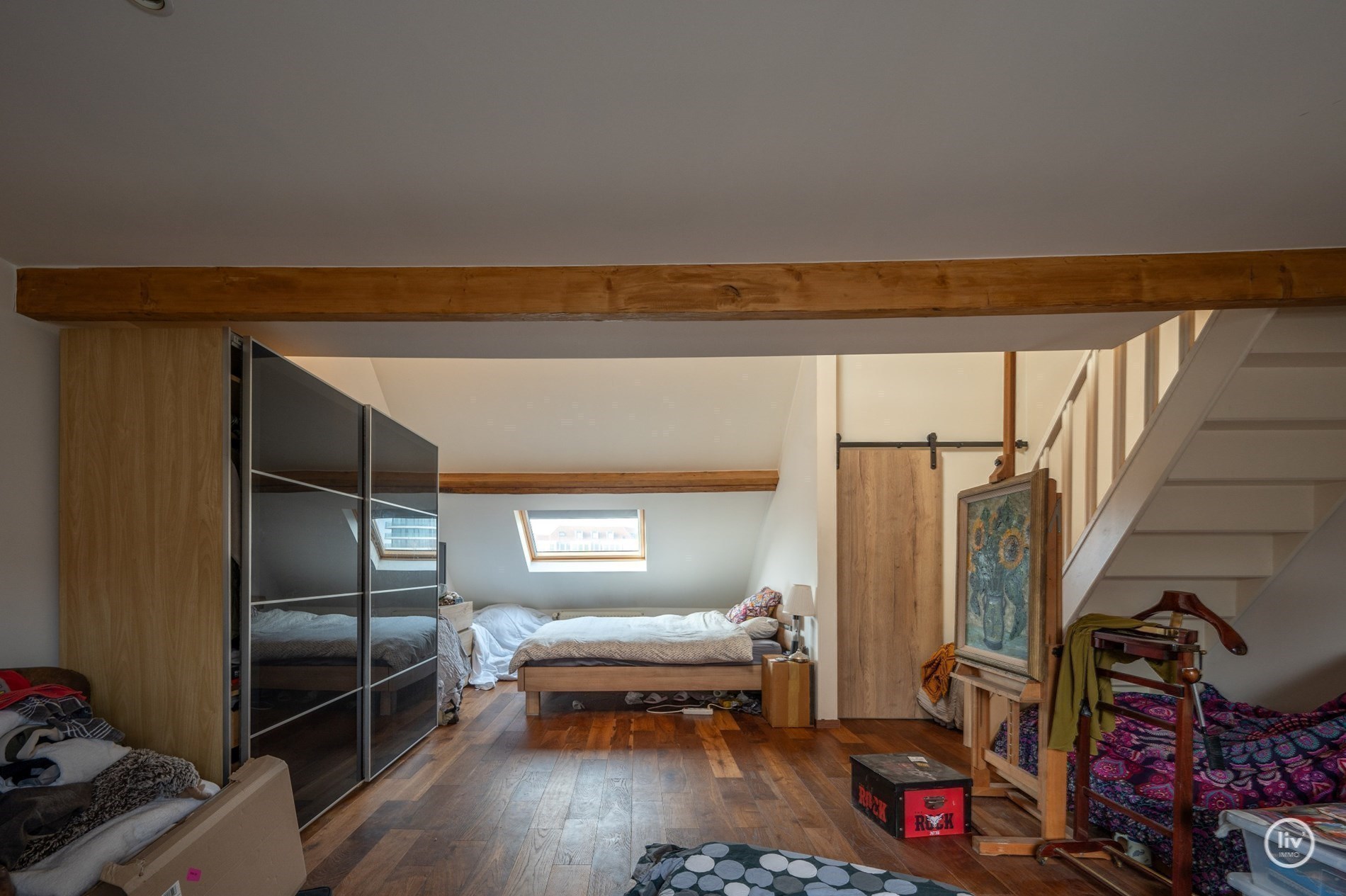 Maison authentiquement rénovée avec jardin orienté sud-ouest. 