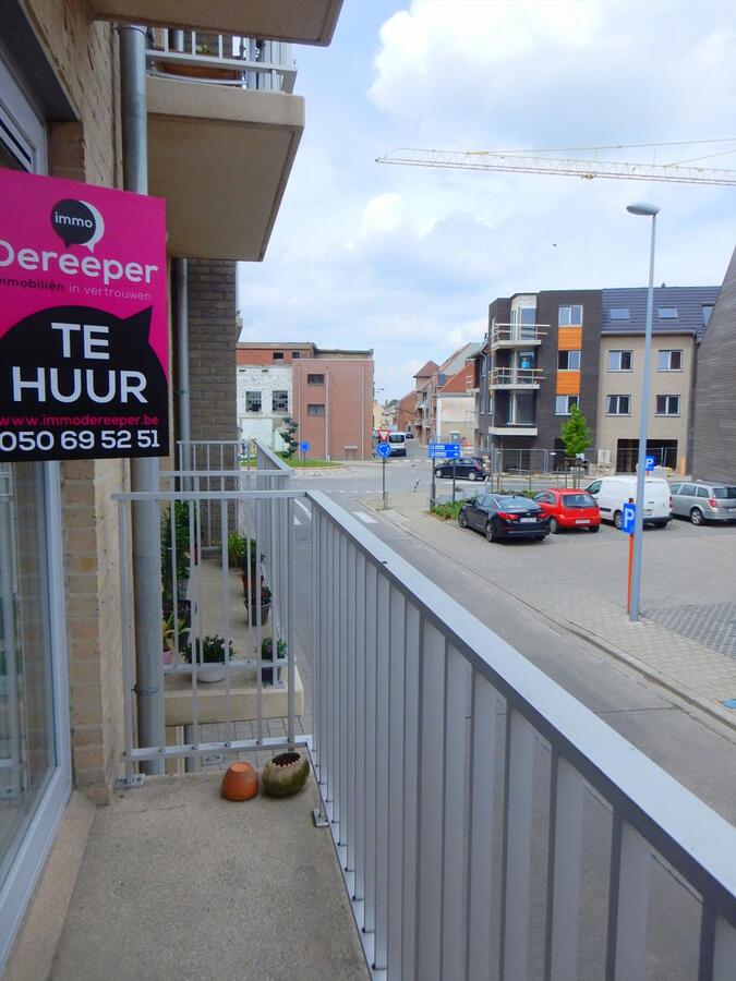 Lichtrijk nieuwbouwappartement in het hartje van Lichtervelde 