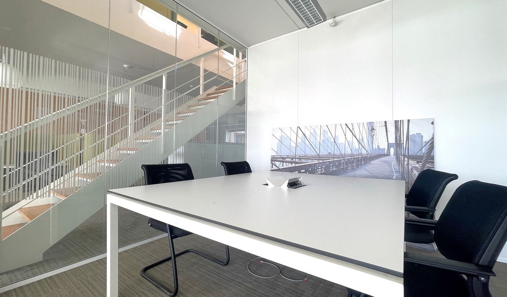 Volledig uitgeruste kantoren te huur langs E313 te Wommelgem