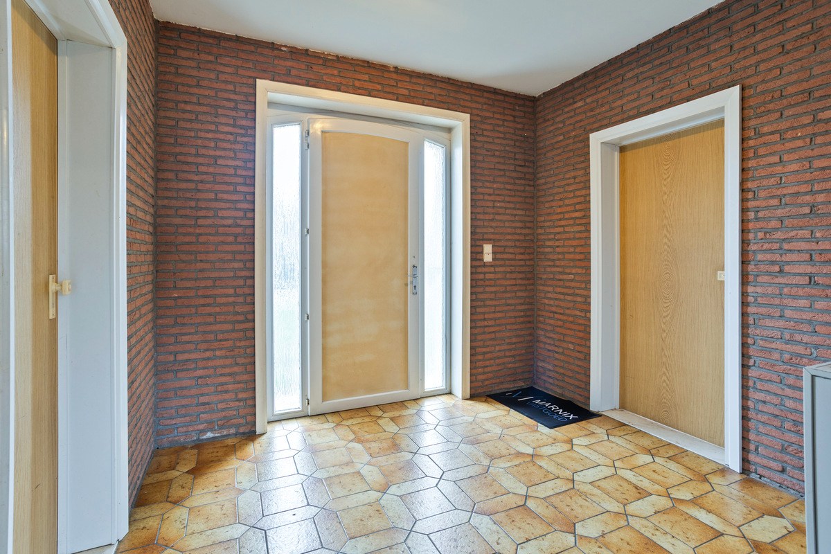 Open bebouwing met 3 slaapkamers, tuin en 2 garages op een perceel van 1108 m² in Haasrode! – EPC 363 kWh/m² - bewoonbare opp. 196 m² 