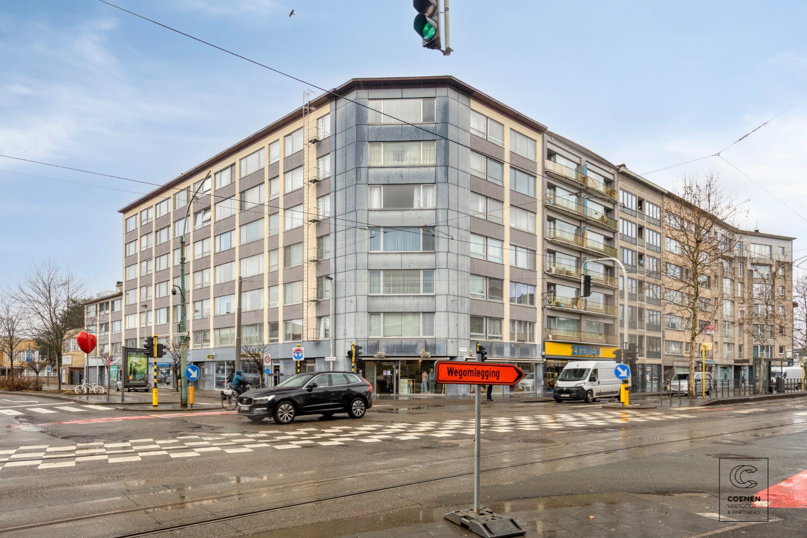 Instapklaar appartement van 88 m² met twee slaapkamers gelegen te Deurne! 