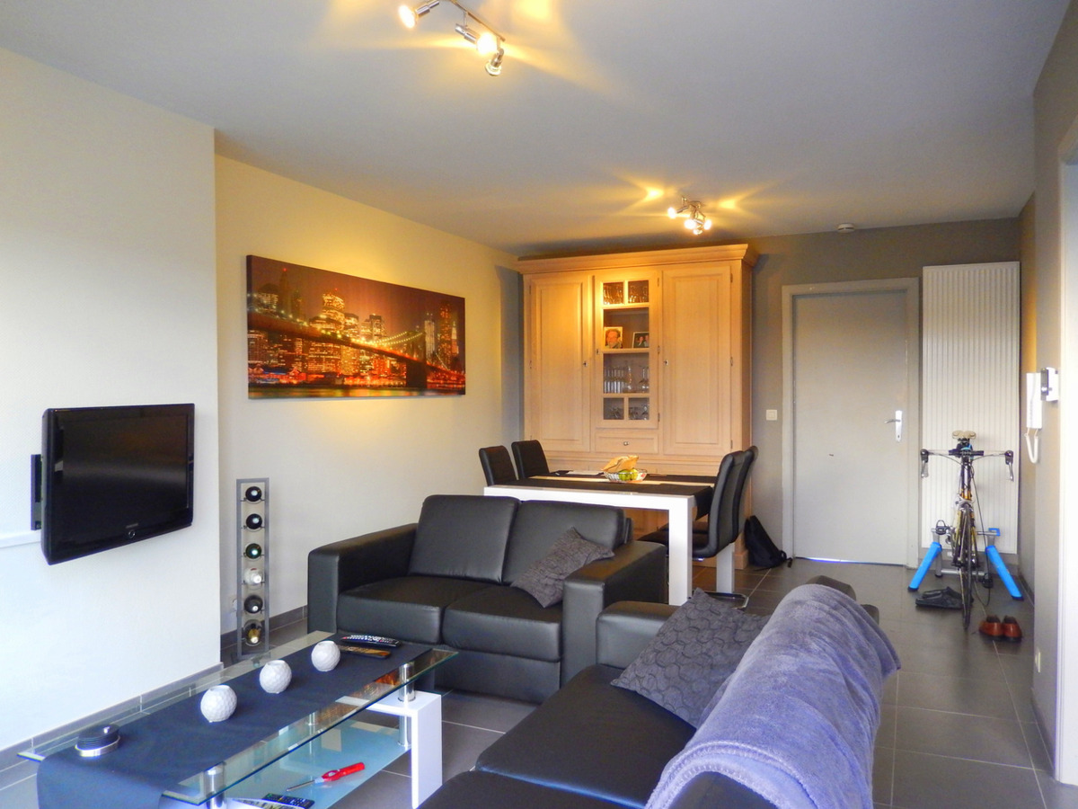 Gerenoveerd appartement nabij centrum Brugge 