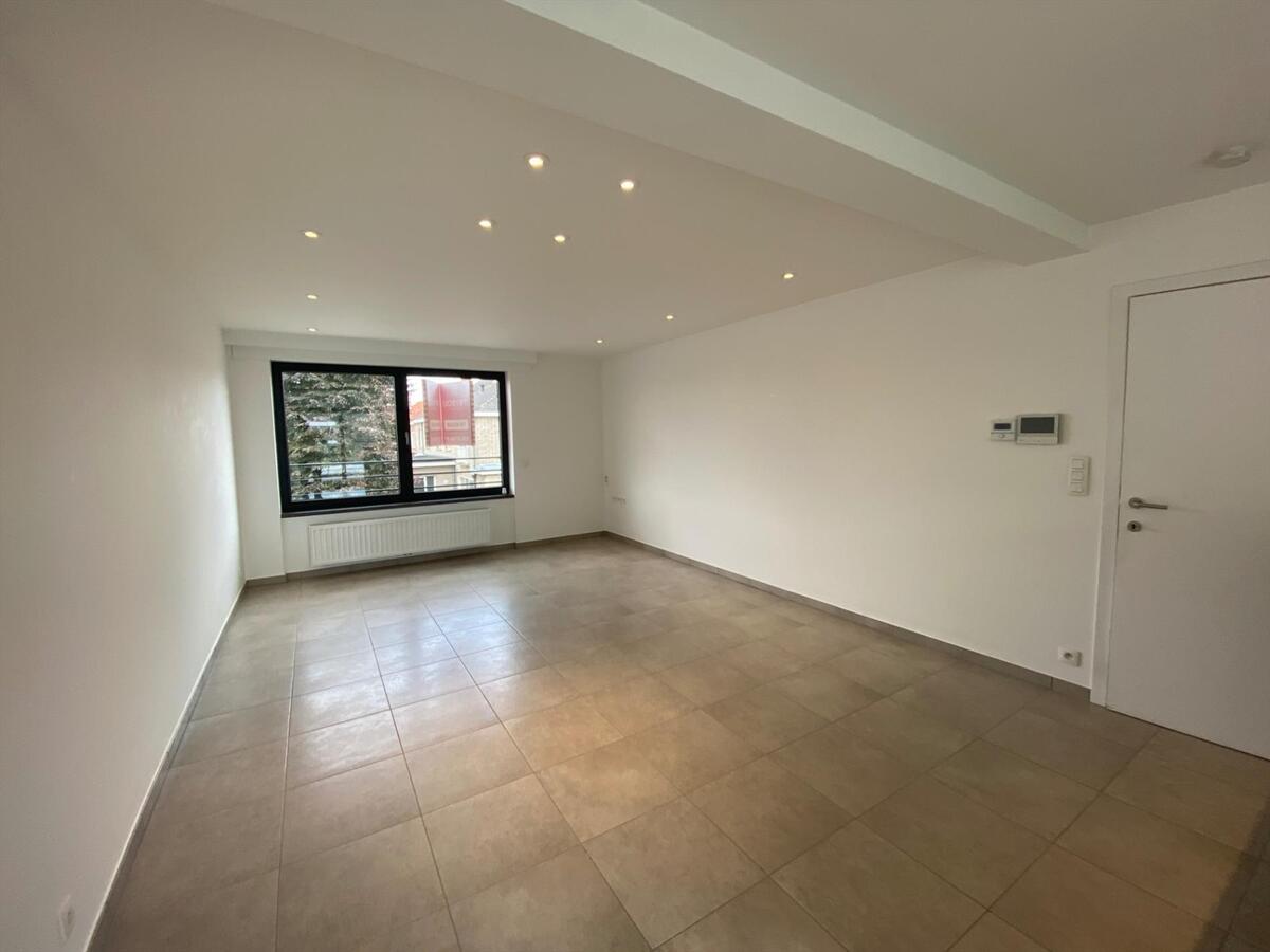 Uiterst ruim, energiezuinig appartement met groot terras 